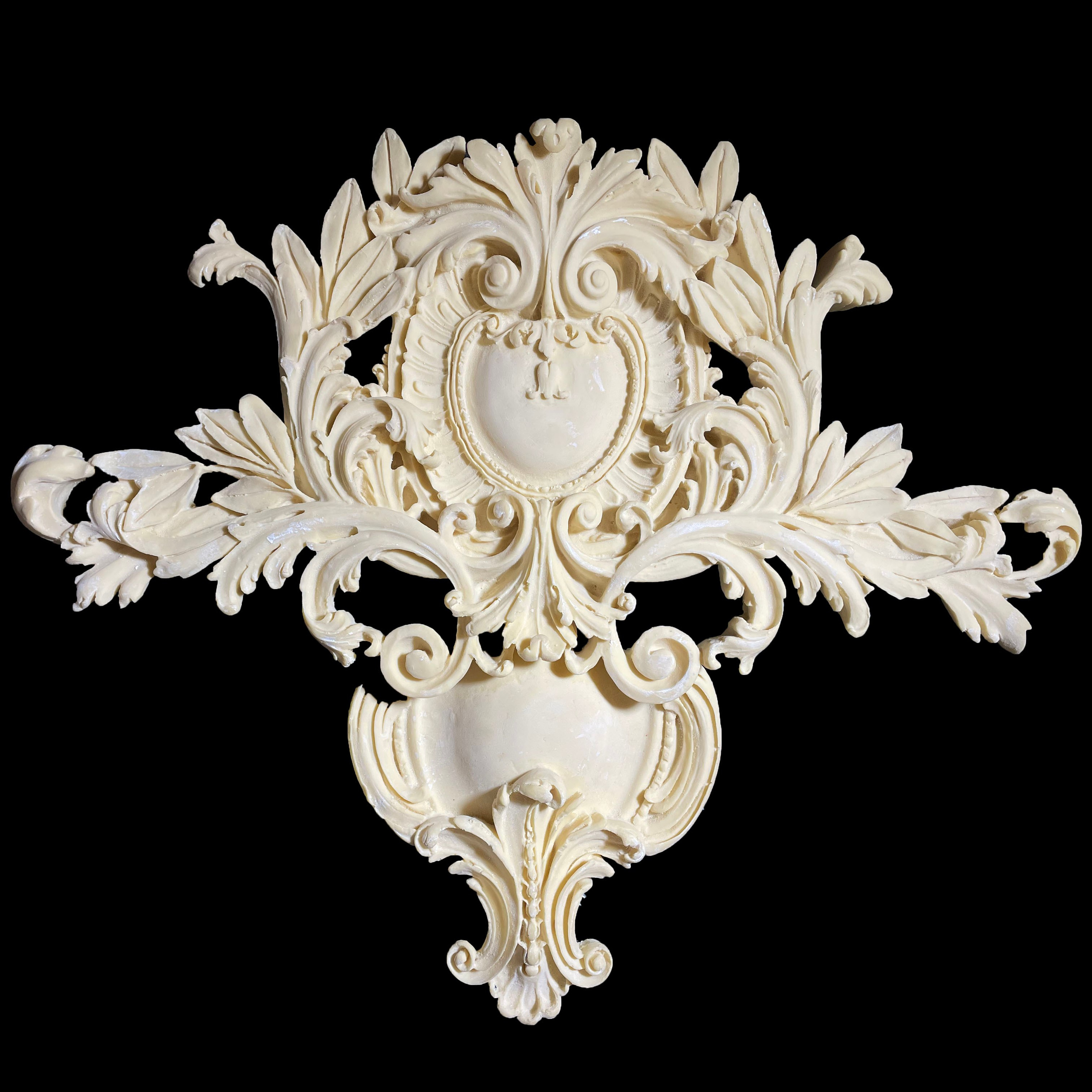 Cartouche Centerpiece. Plaster molding