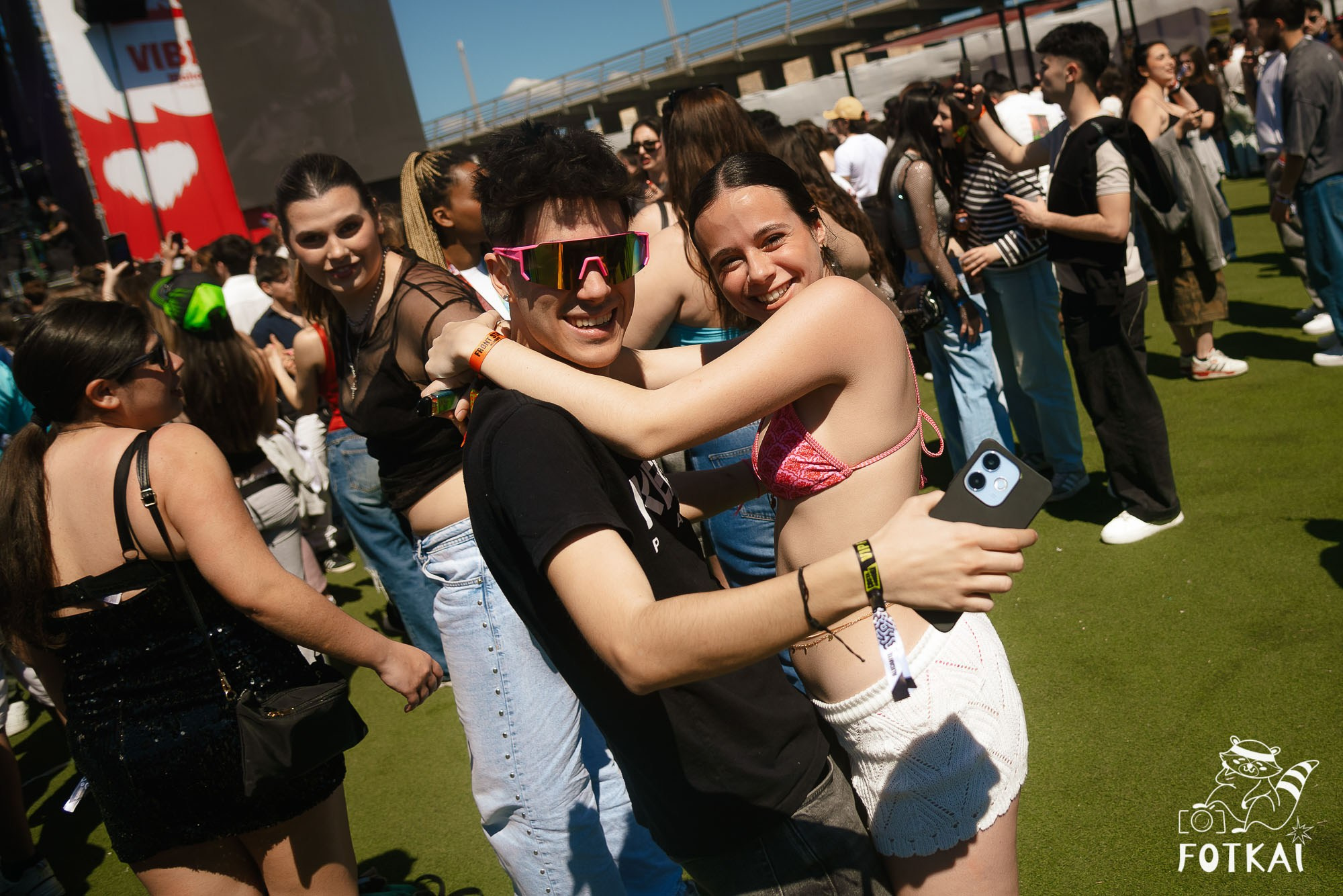 Costa Sonora 2026 Alicante Día 1 Fotos — encuéntrate en fotos y busca amigos del festival | FOTKAI