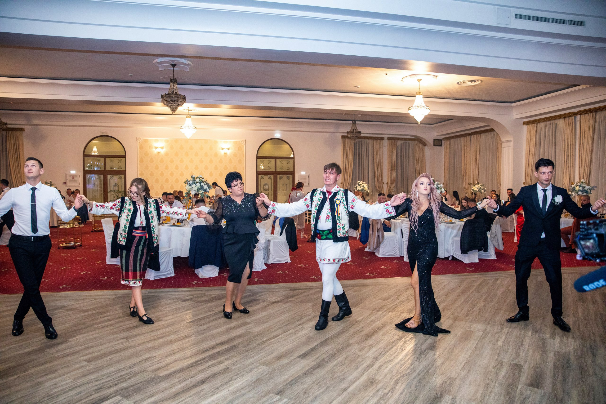 Andrei & Oana – Fotograf Nuntă Botoșani | Alin Chirilă – Povestitor prin Fotografie