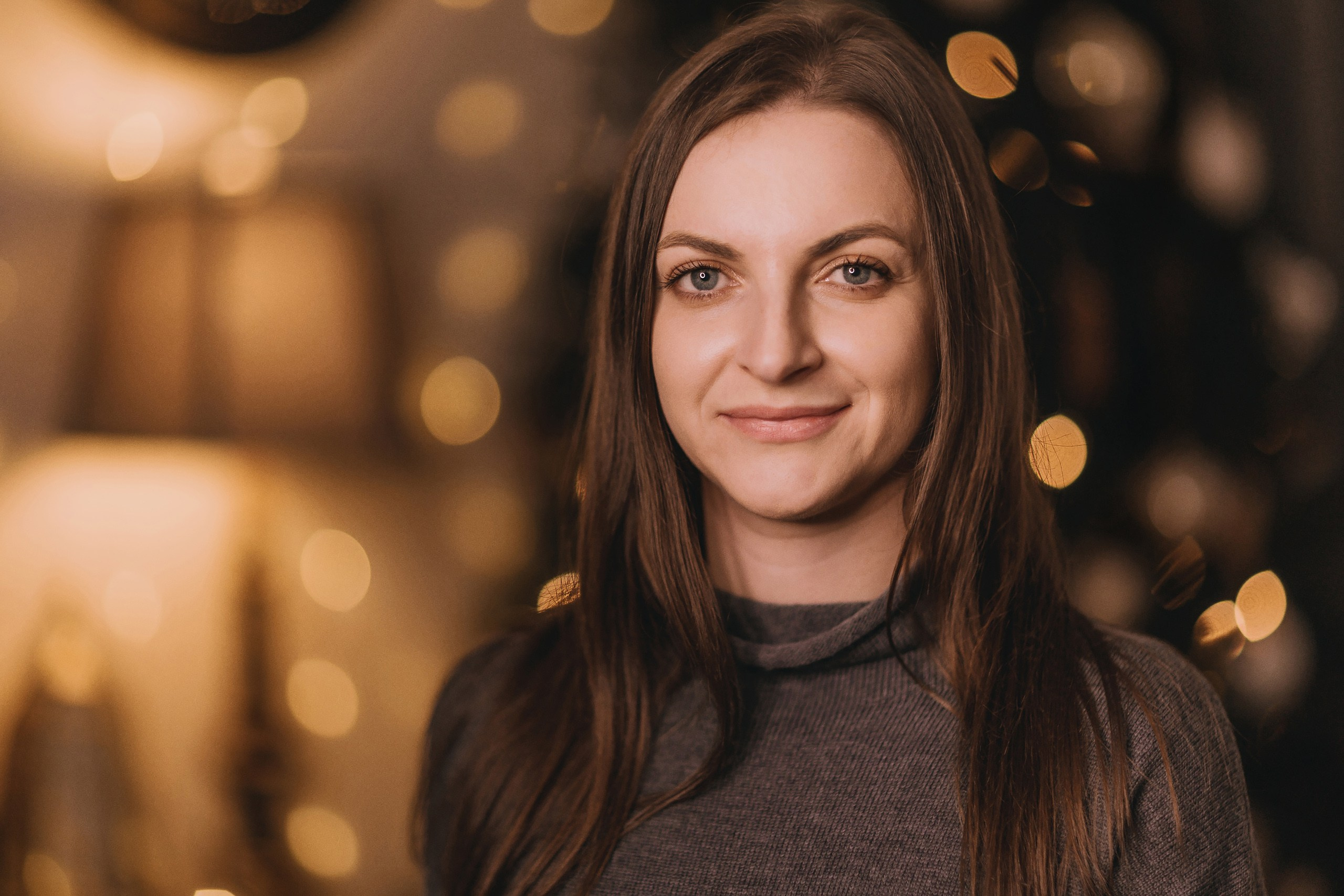 11.15.2025 Christmas Photoshoot. Wedding family event photographer in Chicago Nick Yushevich