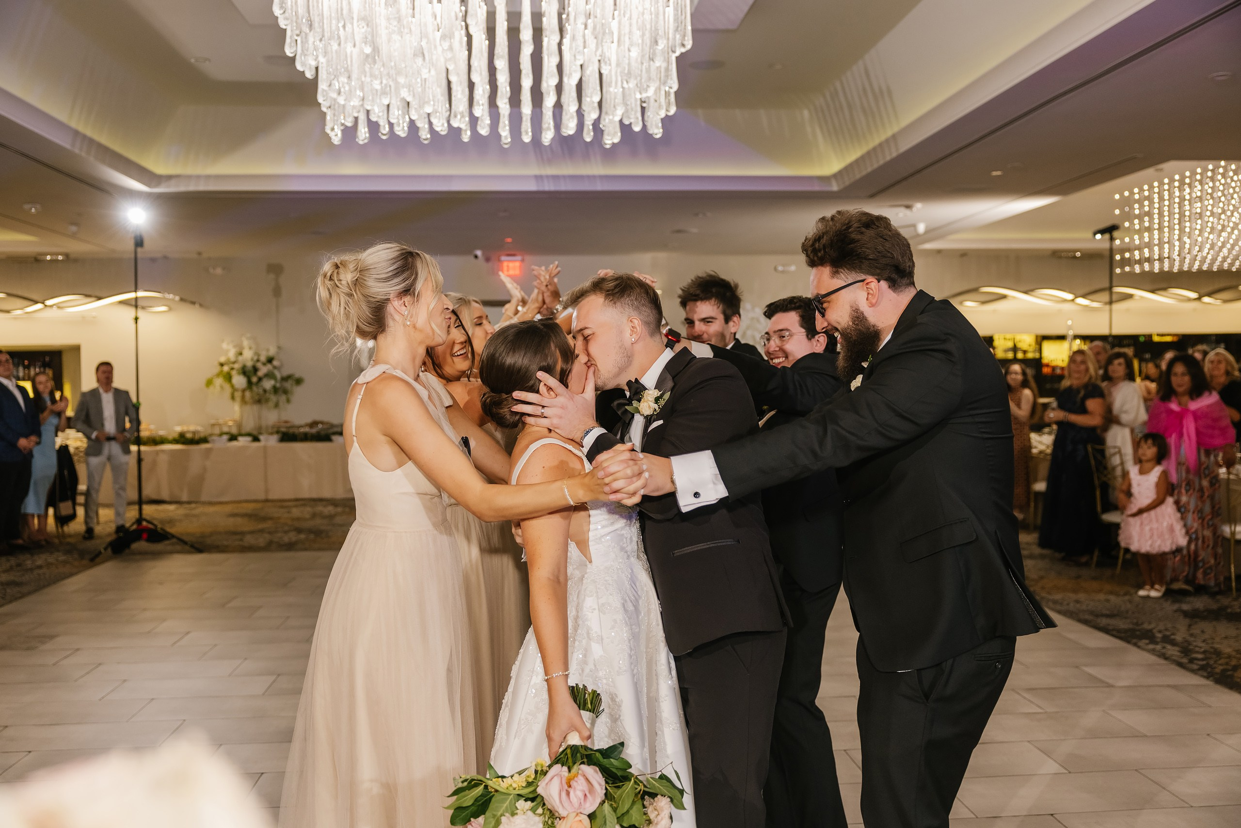 09.06.2025 Wedding. Wedding family event photographer in Chicago Nick Yushevich