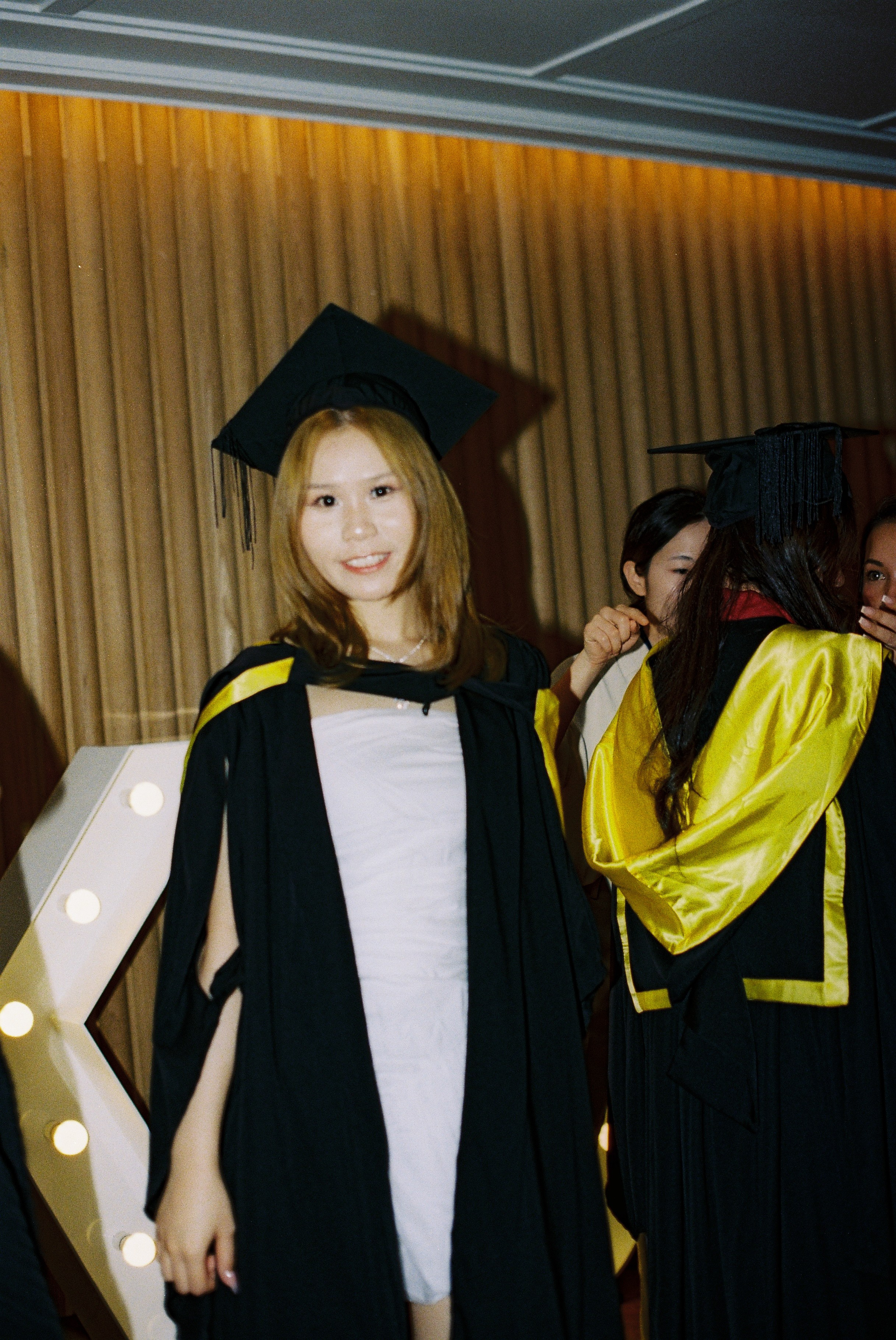 Zue. Film photographer