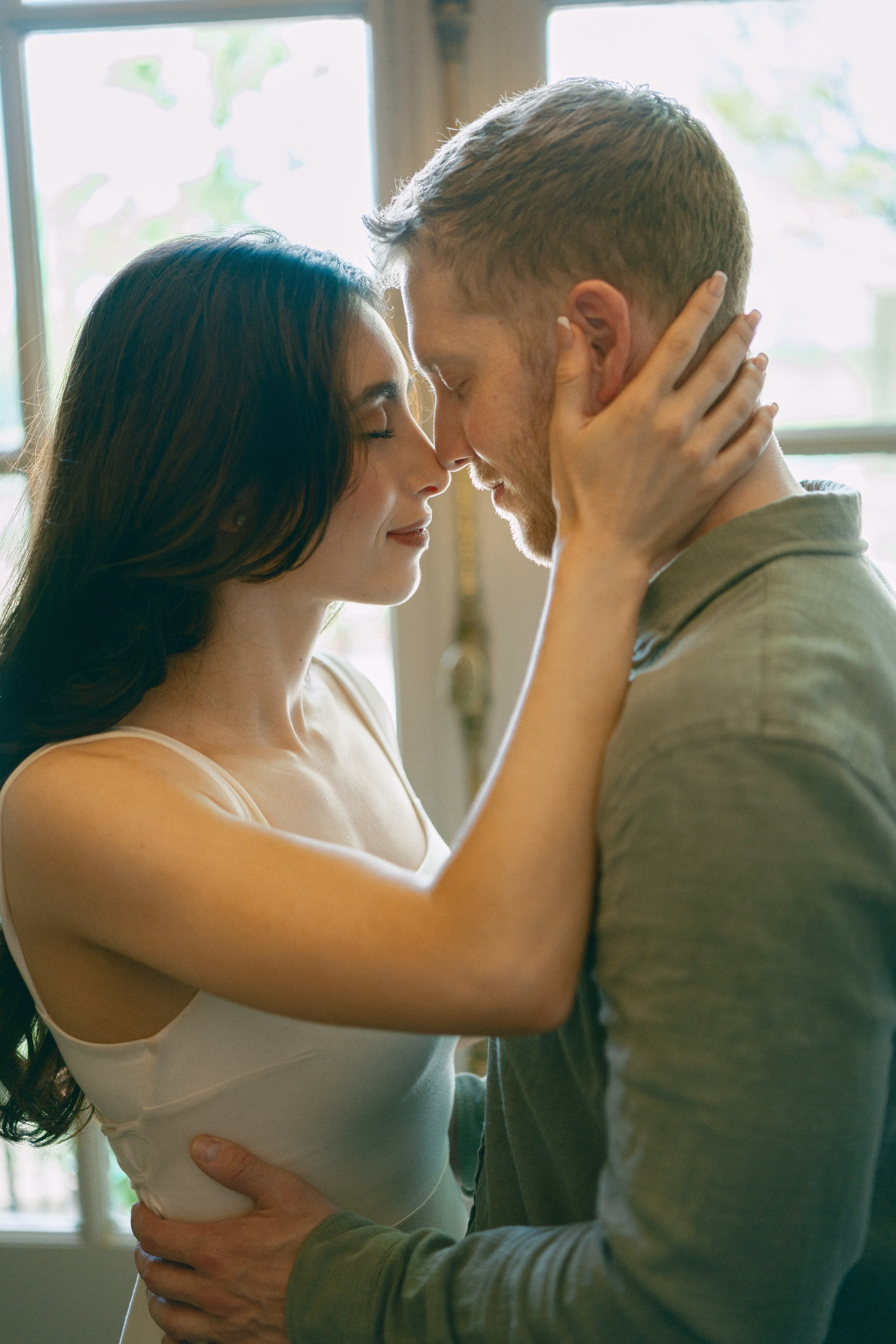 Engagement at Filoli Historic House & World-Class Garden. Wedding Photography & Videography Team in California, Los Angeles, San Francisco, San Diego and Travel