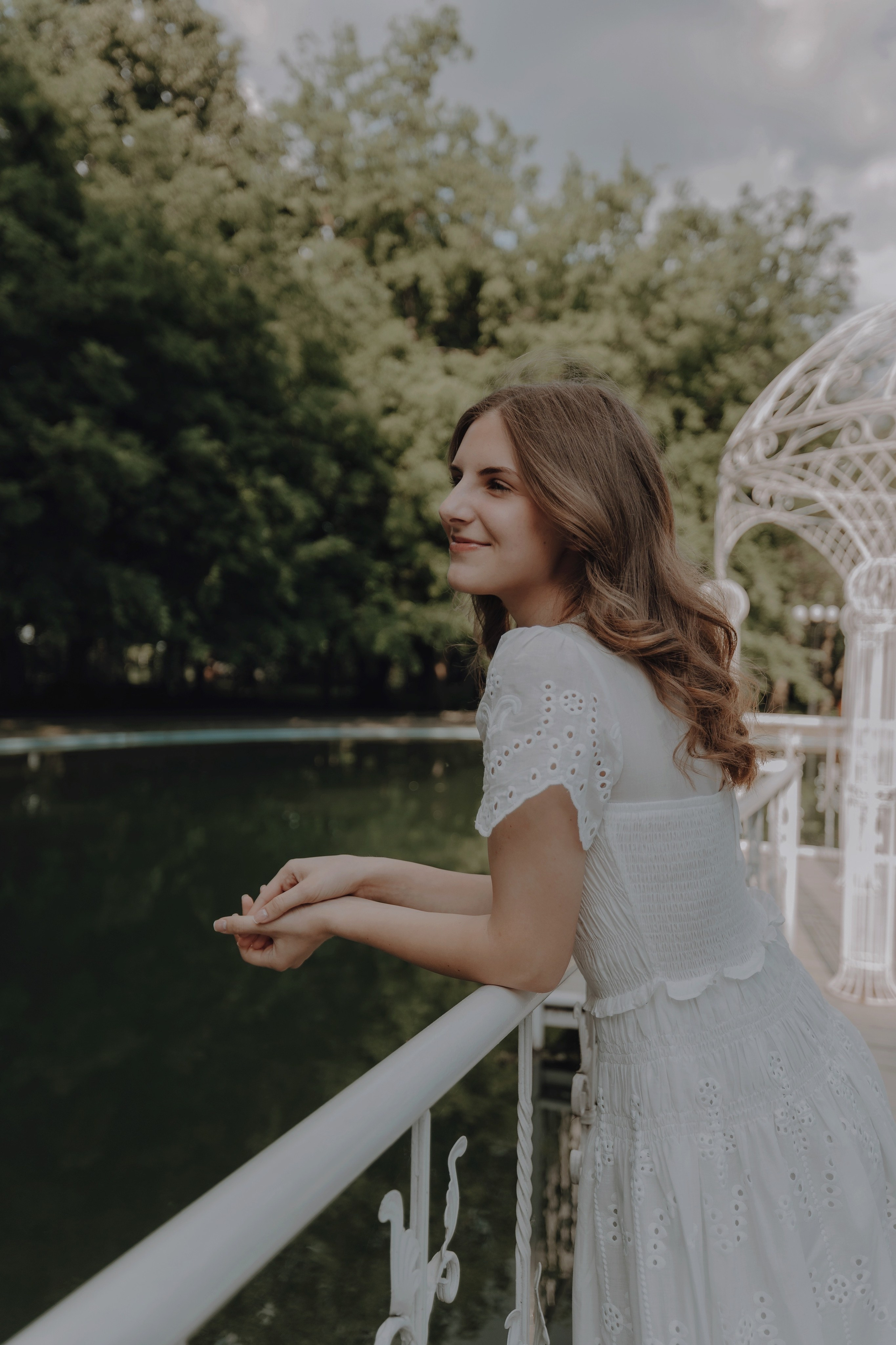 Sarah și liniștea unui sfârșit de zi. Emotions Photo Art
