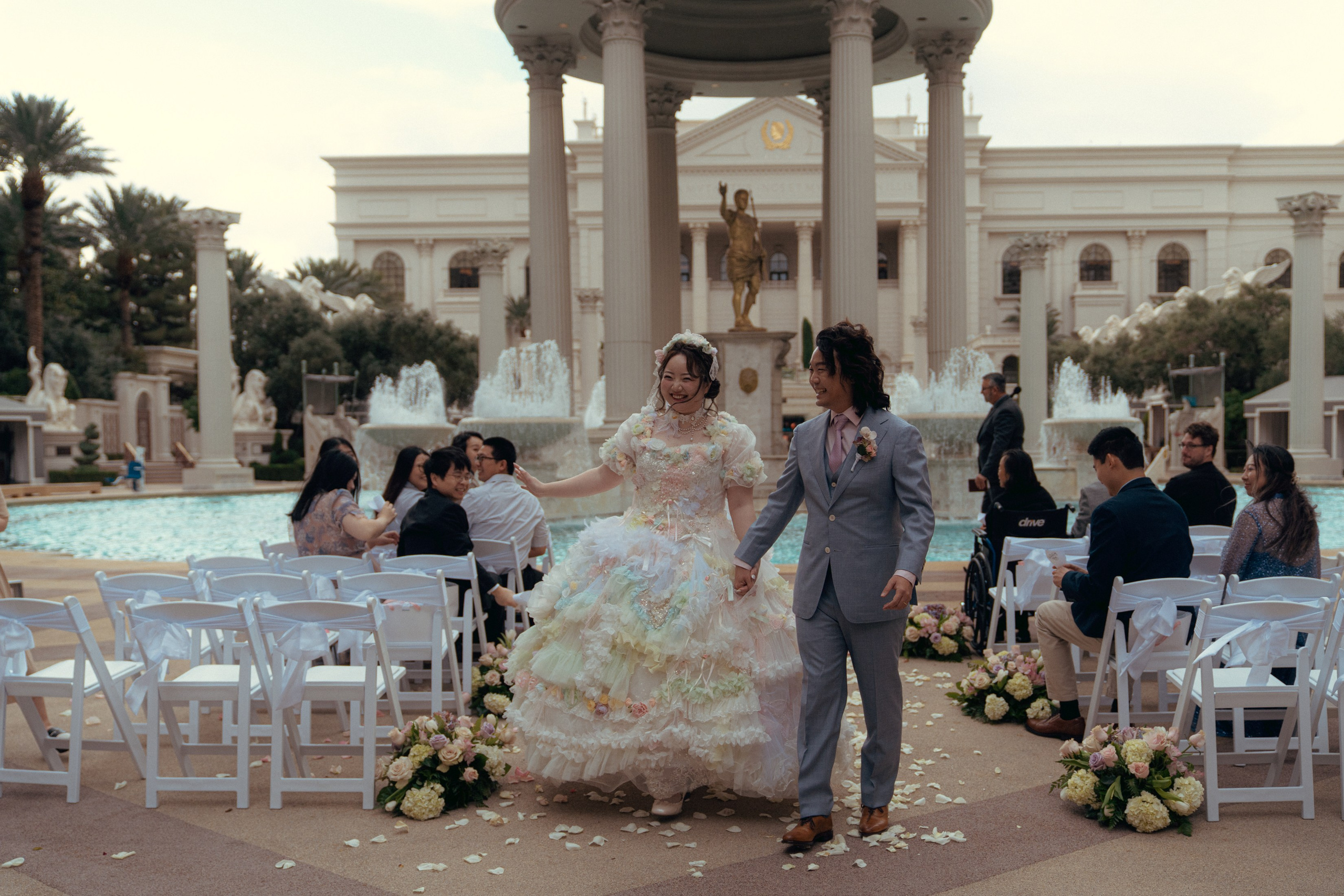Aaron&Wenjing. Wedding & elopement photographer Viktoriya Kravtsov. Las Vegas