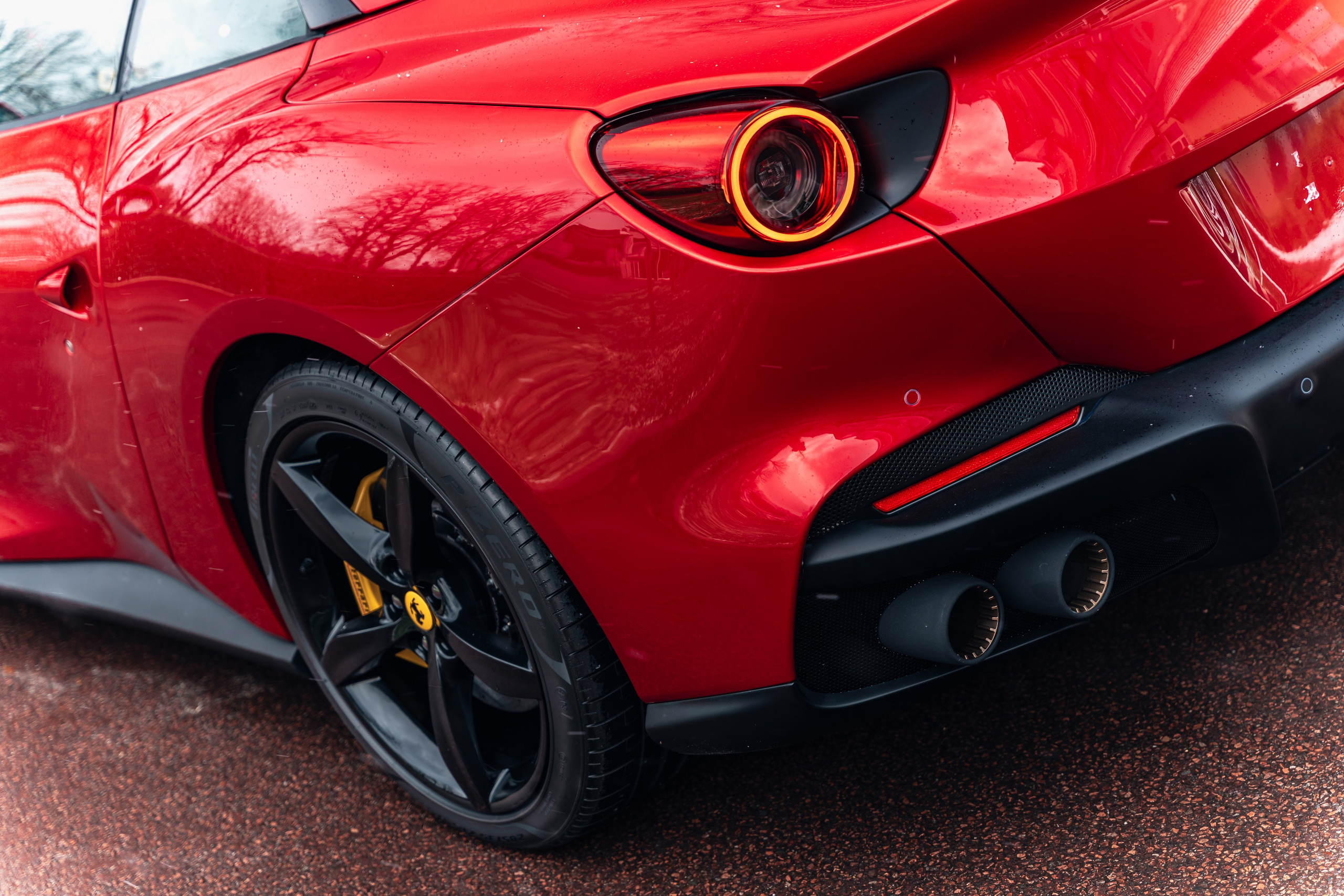Ferrari Portofino M. Photographer in Paris — Vitalii Motruk