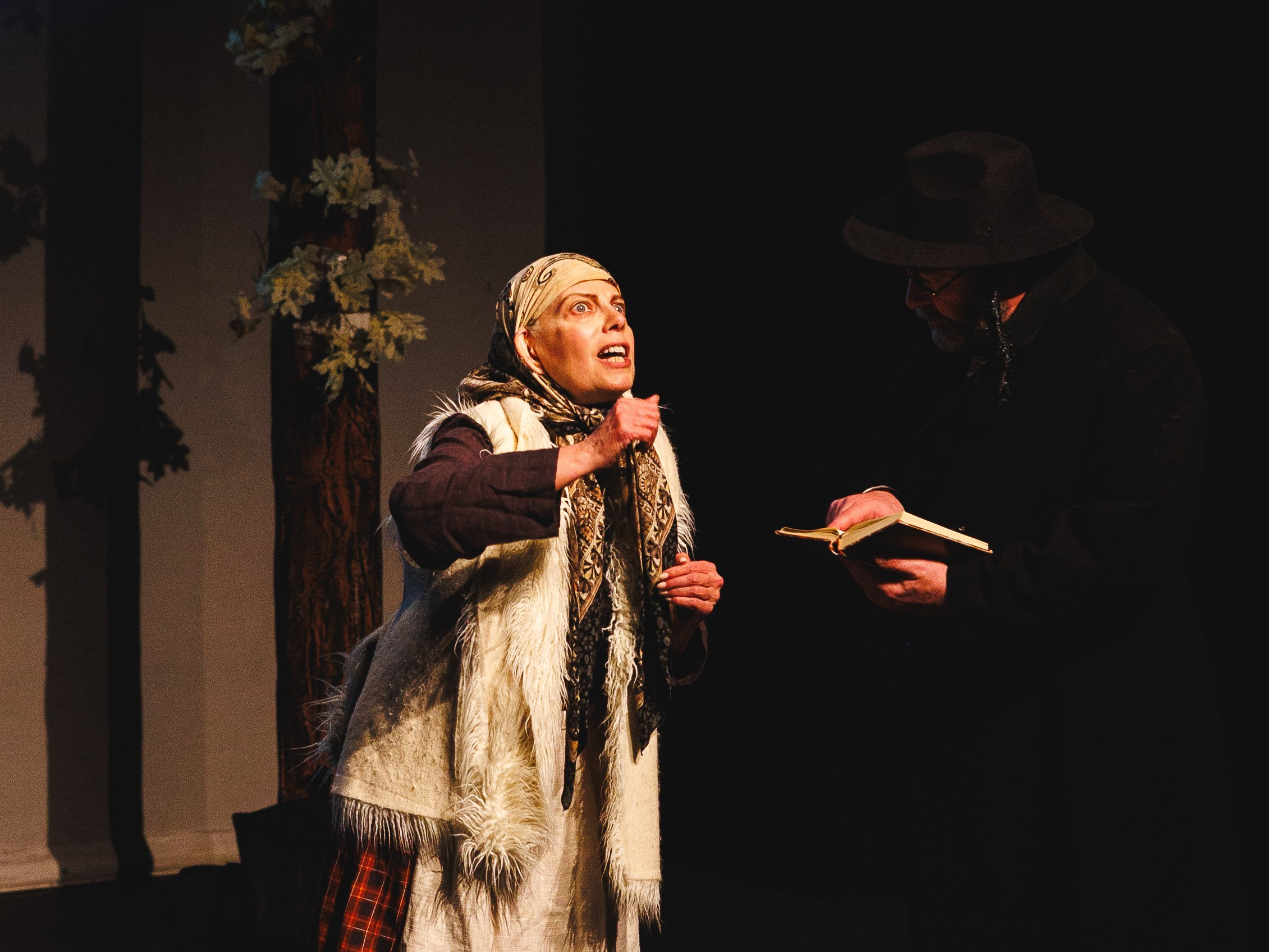 Chameleon — Memorial prayer. Yana Bobrova | Artistic Photography