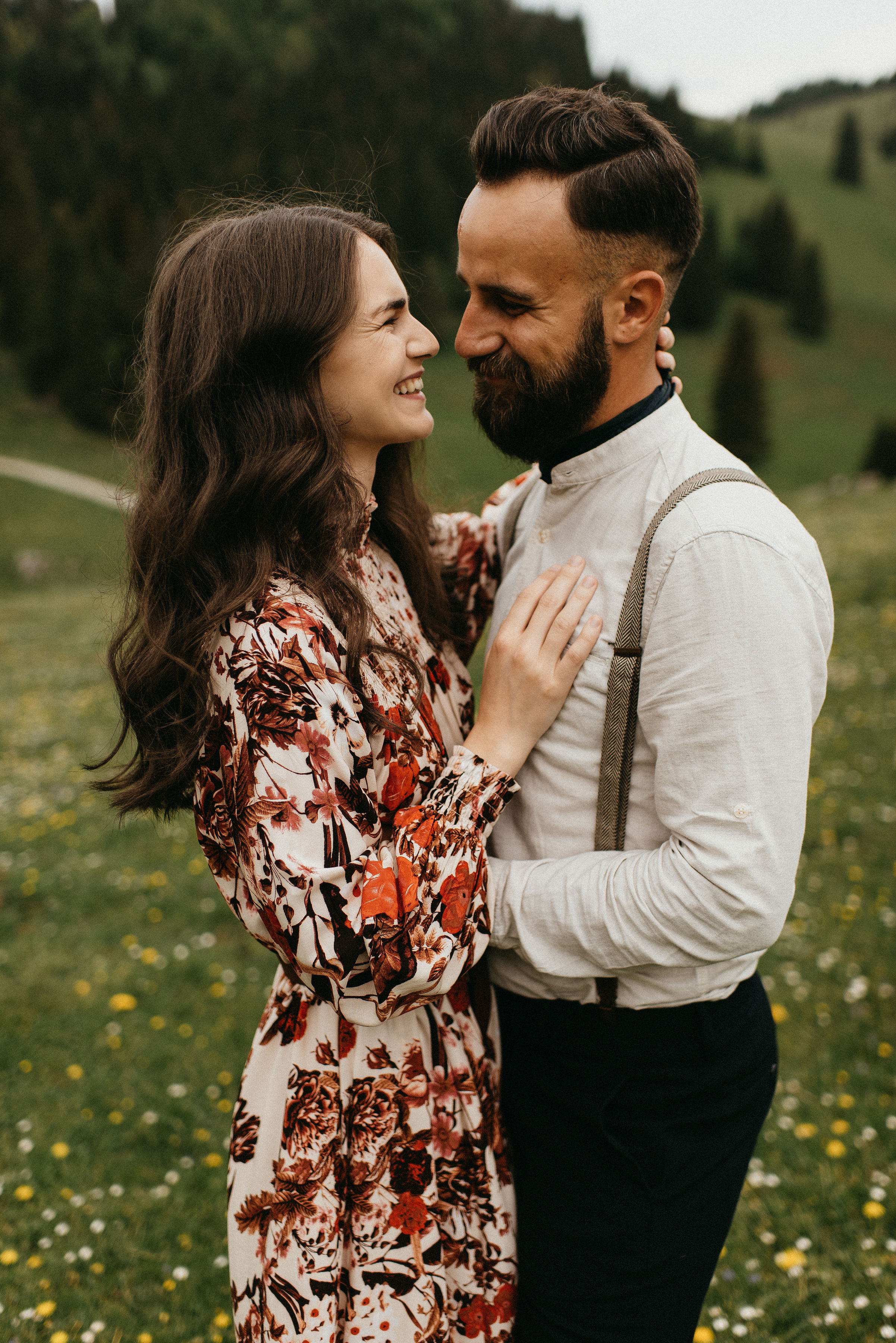 romania wedding photographer, fotograf nunta romania, nunta in romania, fotograf cupluri in romania, muntii apuseni, sedinta foto in multii apuseni, padis, vacute, cuplu vintage, vintage couple, landscape photographer, romania wild, romania salbatica, transylvania, raw moments, fotograf de nunti, videograf de nunti, spain wedding photographer, spain wedding, spain photographer