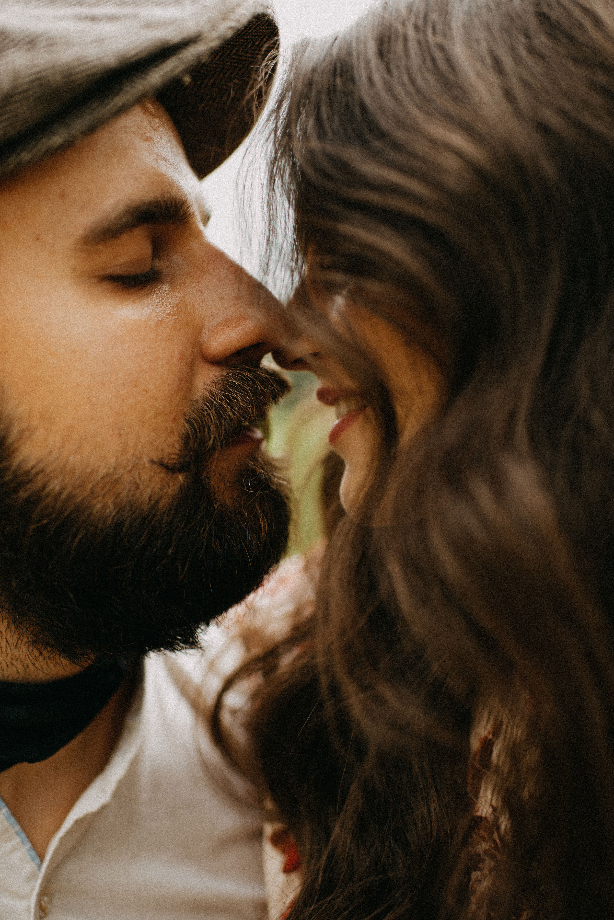 romania wedding photographer, fotograf nunta romania, nunta in romania, fotograf cupluri in romania, muntii apuseni, sedinta foto in multii apuseni, padis, vacute, cuplu vintage, vintage couple, landscape photographer, romania wild, romania salbatica, transylvania, raw moments, fotograf de nunti, videograf de nunti, spain wedding photographer, spain wedding, spain photographer