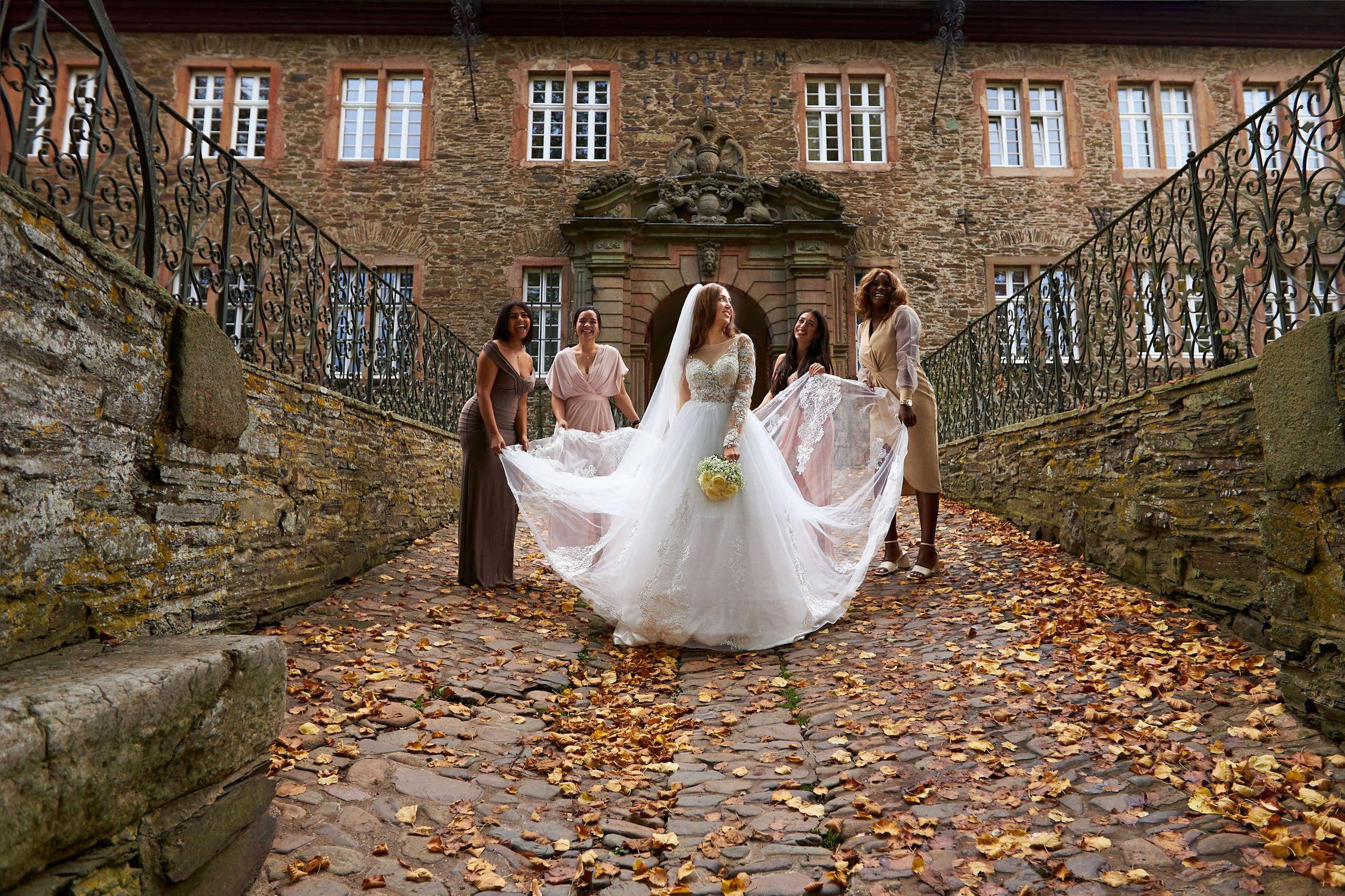 Roka21Films Hochzeitsfoto-Portfolio: Einblicke in die Liebe. Hochzeitsfotograf und Hochzeitsvideograf aus Hamburg | Roka21Film