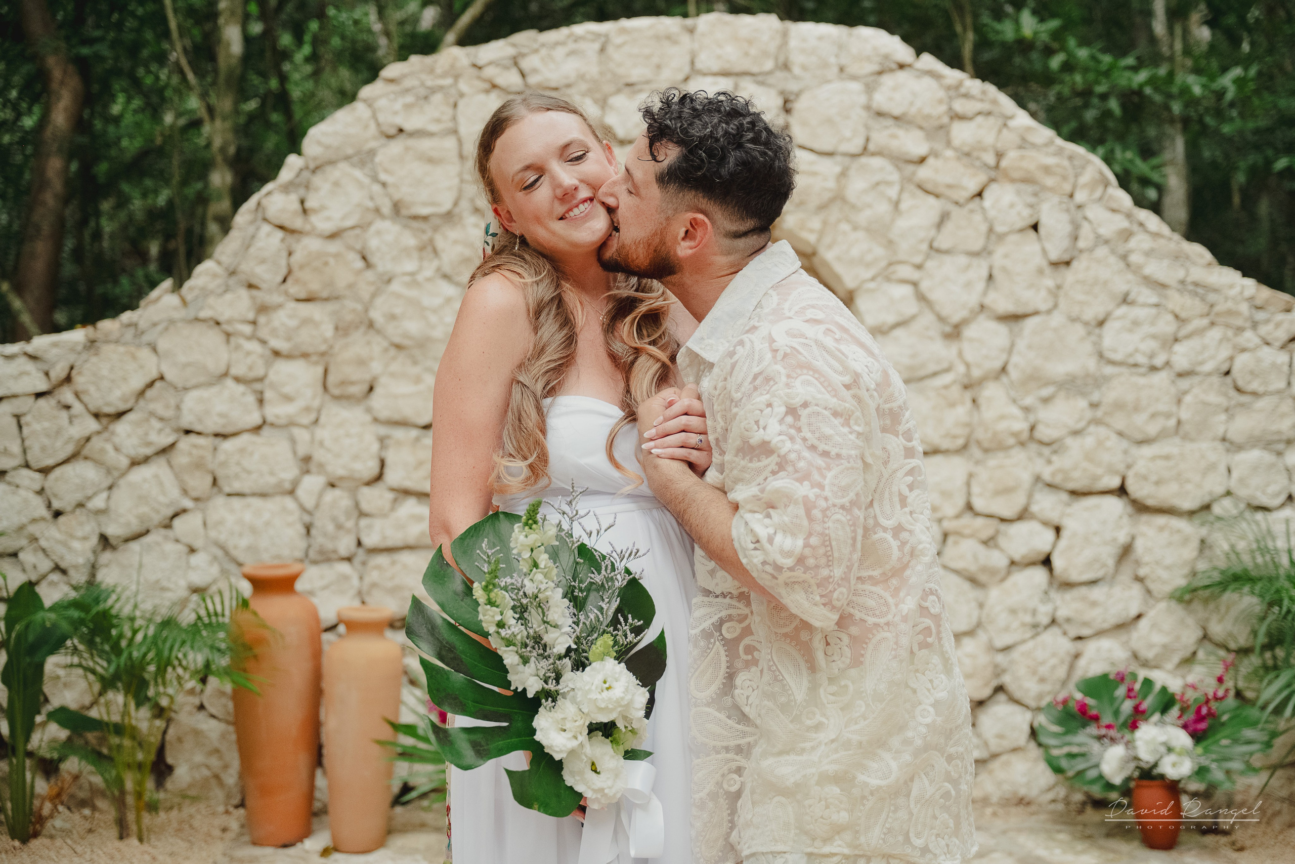 Destination Wedding in Tulum, Mexico. Destination wedding photographer based in Cancun and Riviera Maya with service worldwide