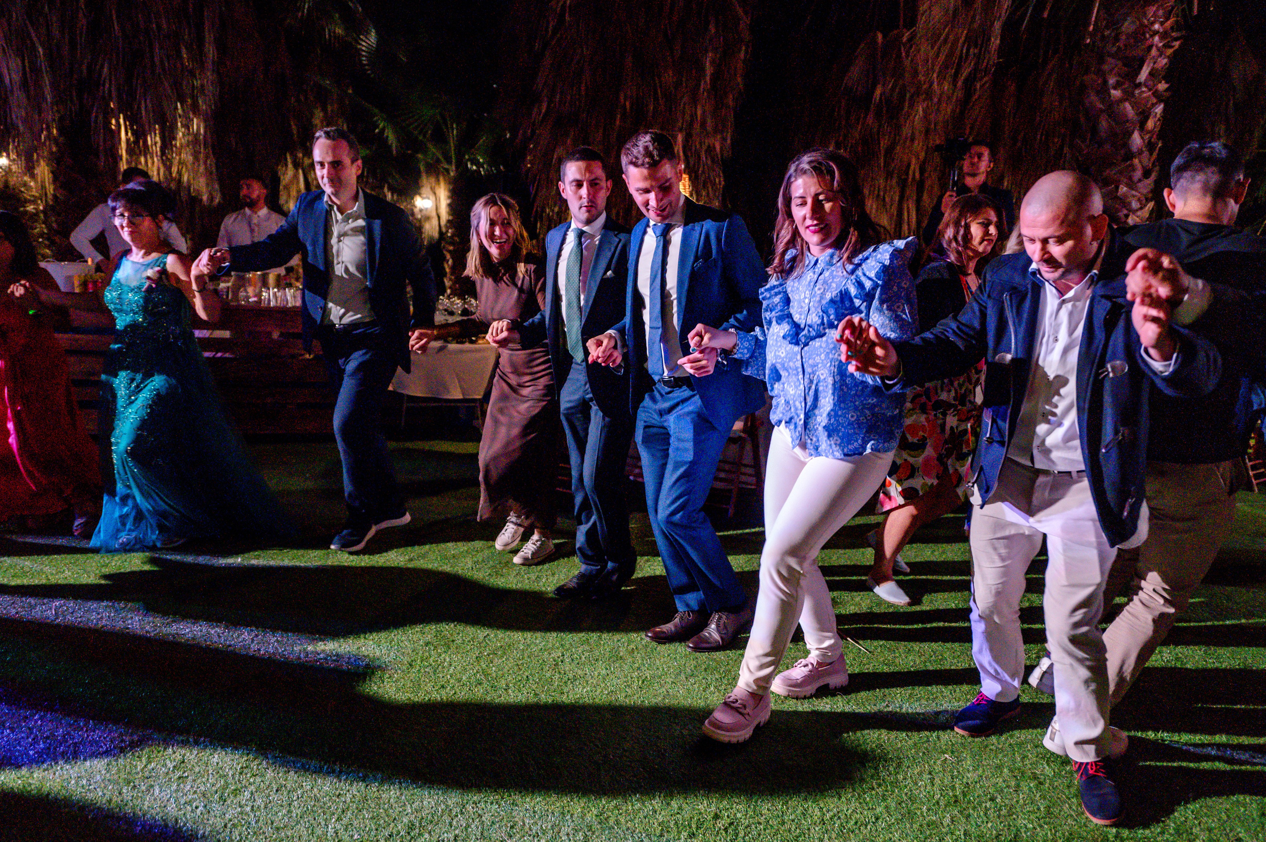 BYZO MEDIA. PETRU BYZO - family and children photographer in ROMANIA