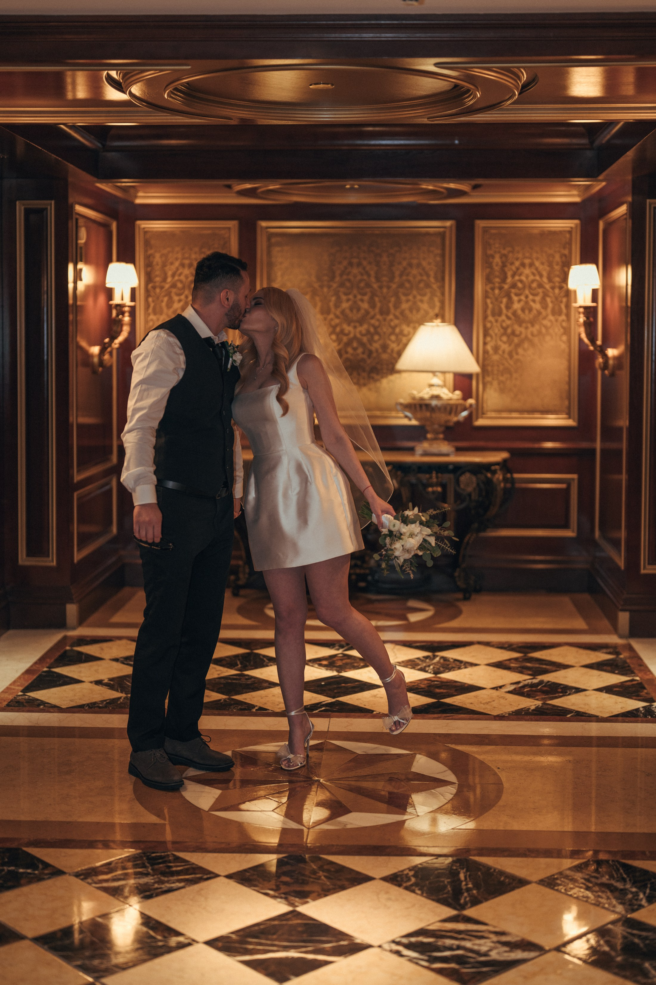 Kristina&Marat. Wedding & elopement photographer Viktoriya Kravtsov. Las Vegas