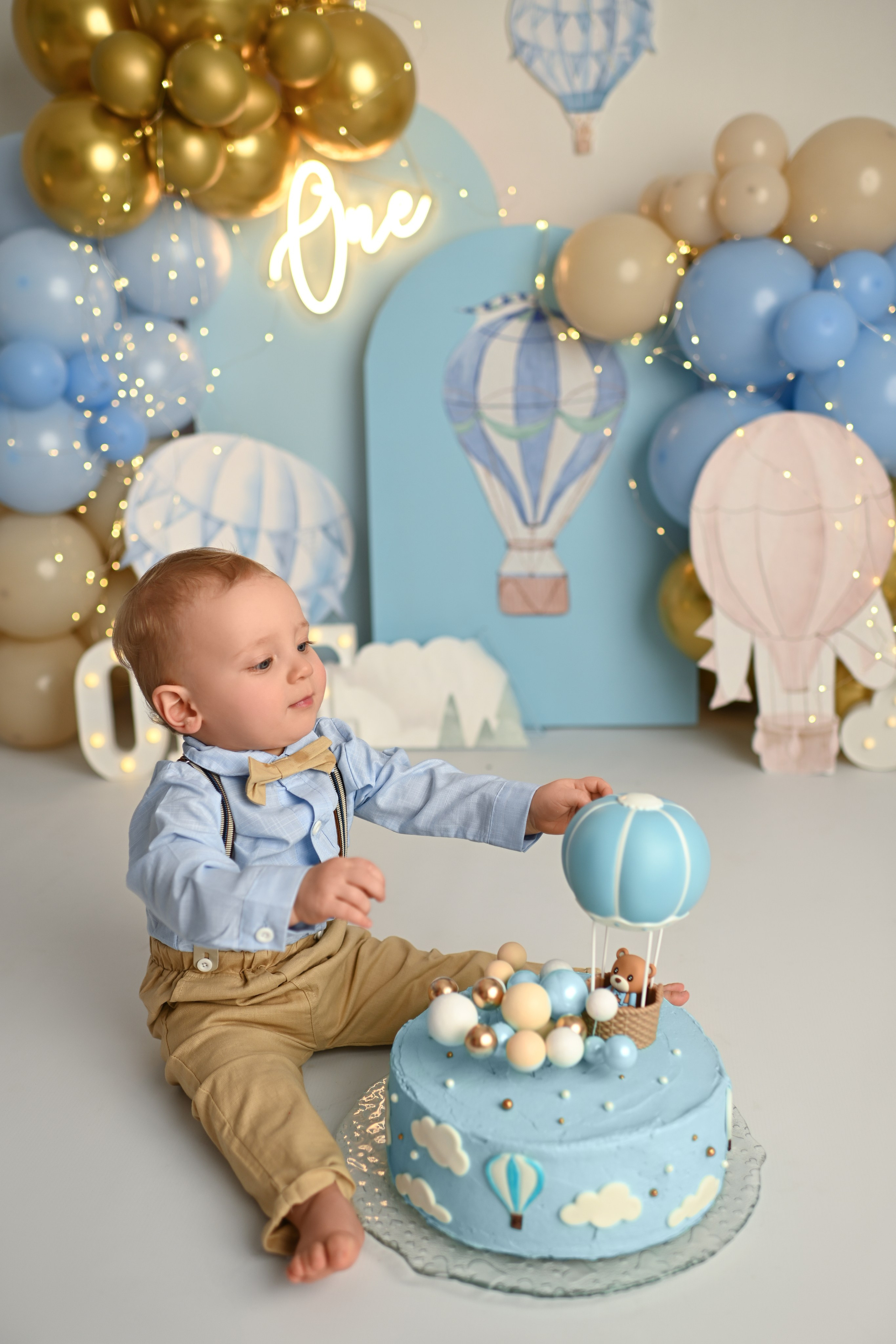 Cake Smash Fotoshooting von Damian. Neugeborene, Baby Fotografin in Düren (NRW) - Vitalina Unruh