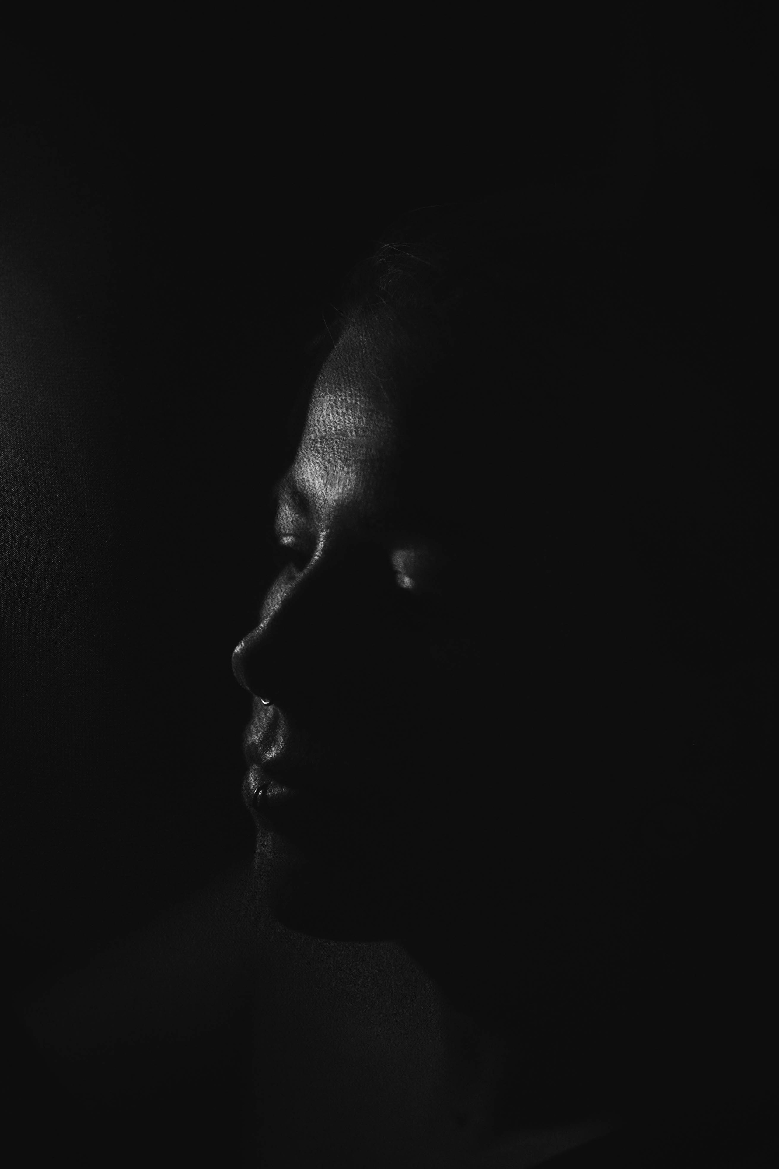 Bílá na černém. Fotograf Teplice // Alexandra Ribola