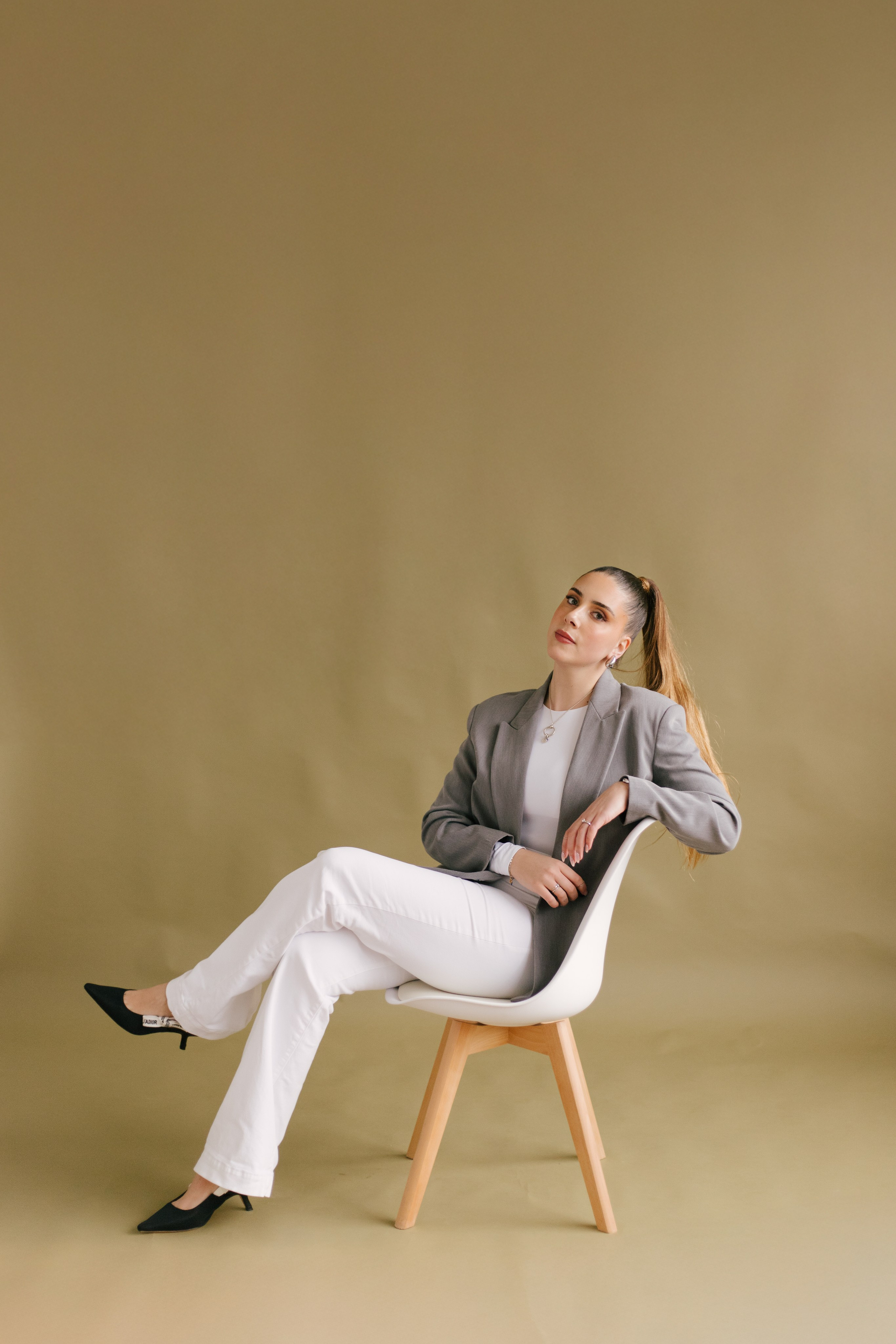 Adriana Silvestre. Davi Valente