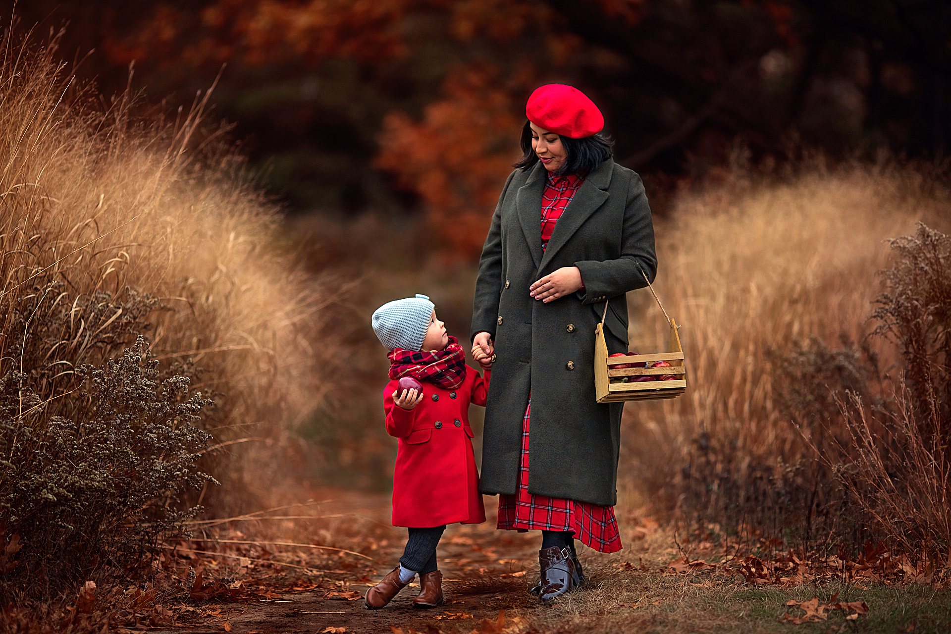 Artistically retouched photos. Family, kids and love story photographer in Toronto Marina Kishenko