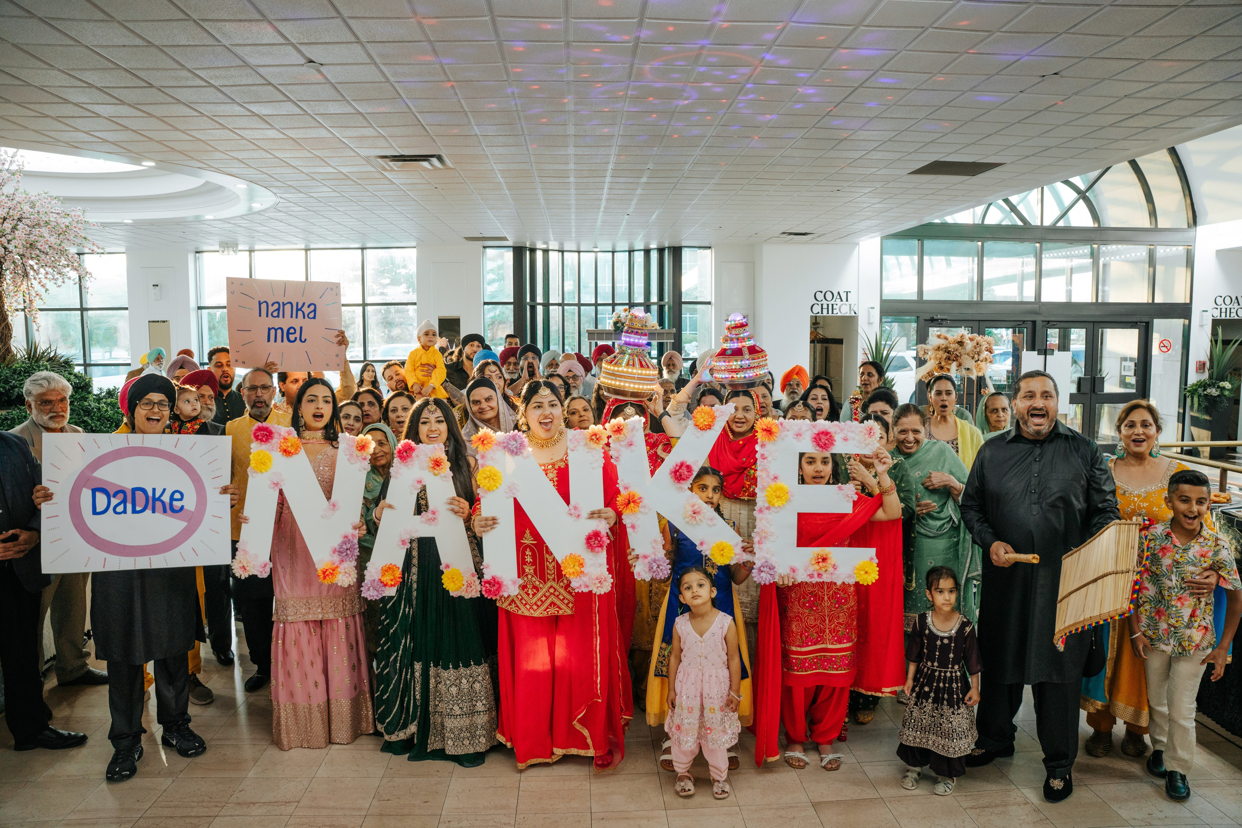 Gagan & Jasmeen. Wedding Photographer & Cinematographer studios