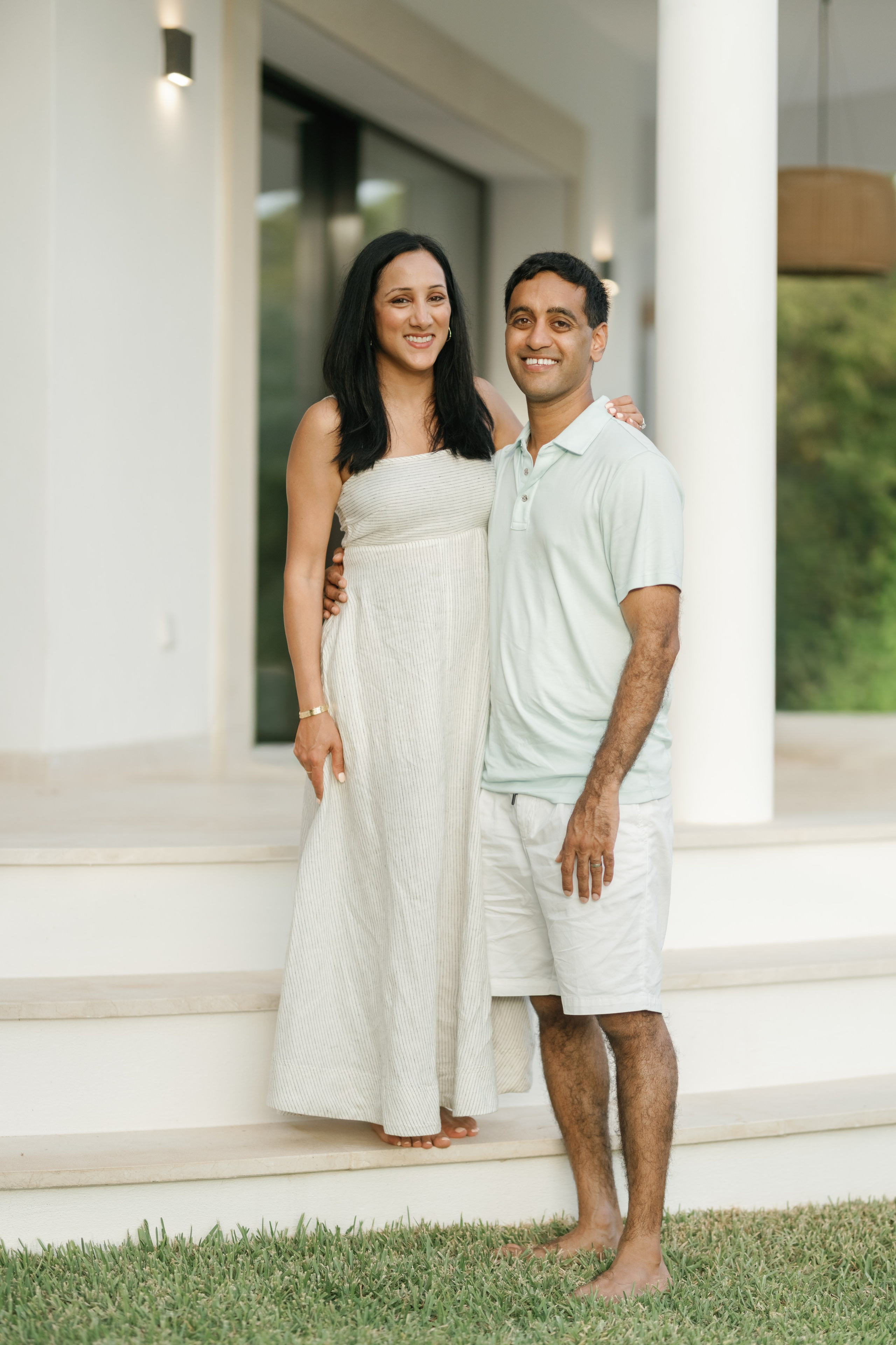 Indian Family Photoshoot in Mallorca. Photographer in Mallorca