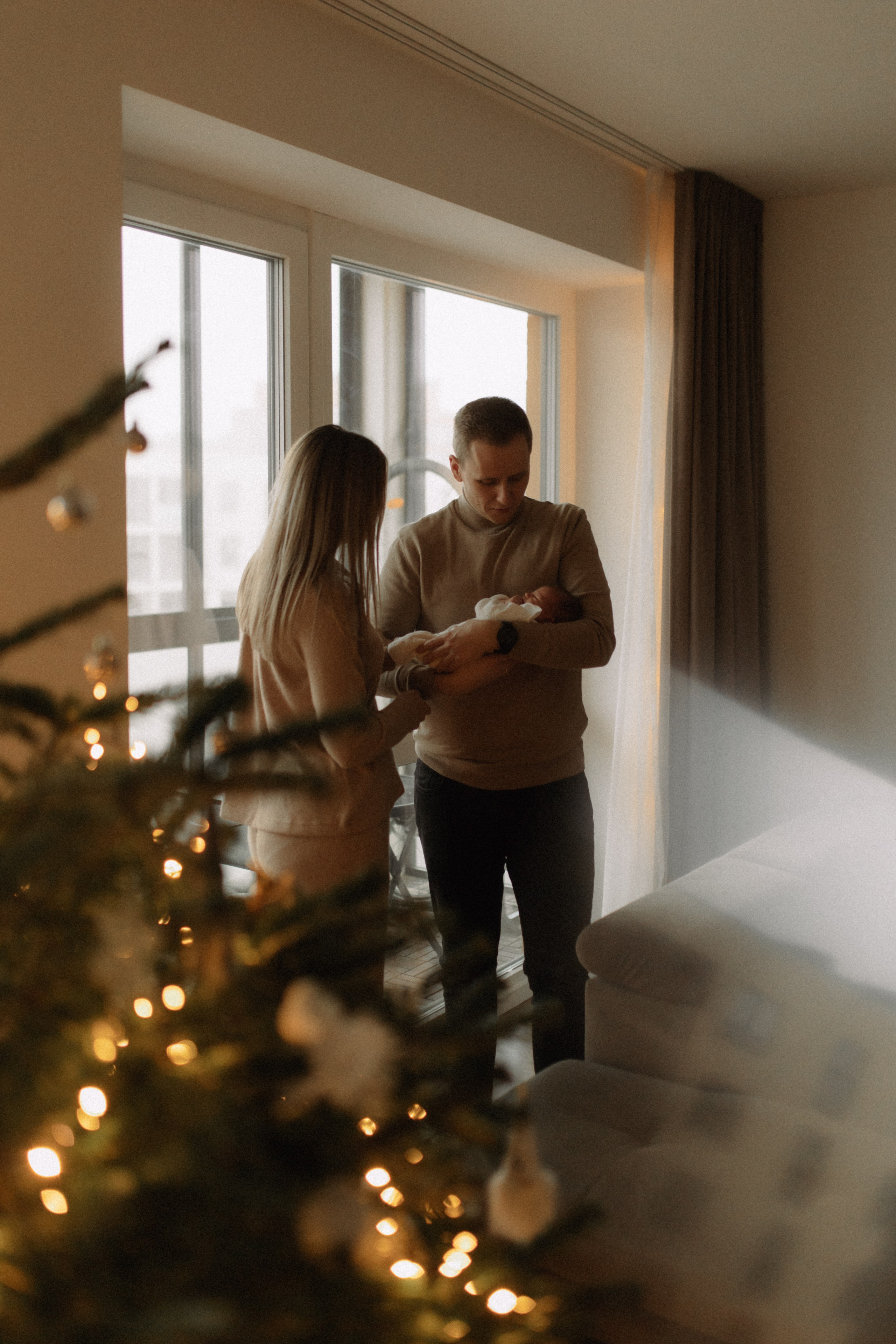 Newborn šeimos fotosesija | NAMAI. Vestuvių ir šeimų fotografė Lena Bondarenko / belove photo