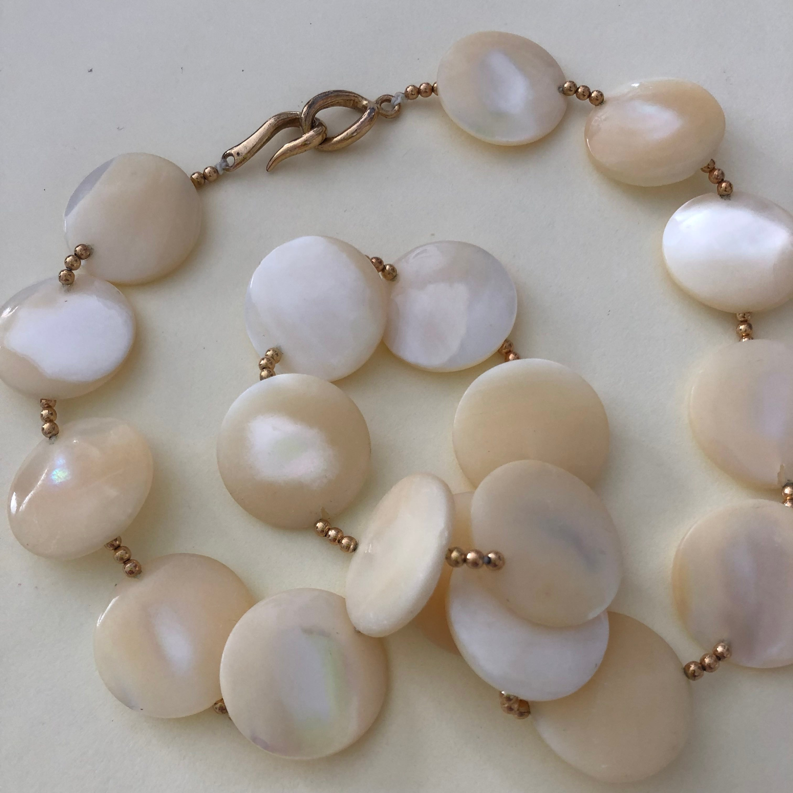 Pearlnecklacebutton. Современнные и актикварные украшения в Барселоне, Москве и Санкт-Петербурге