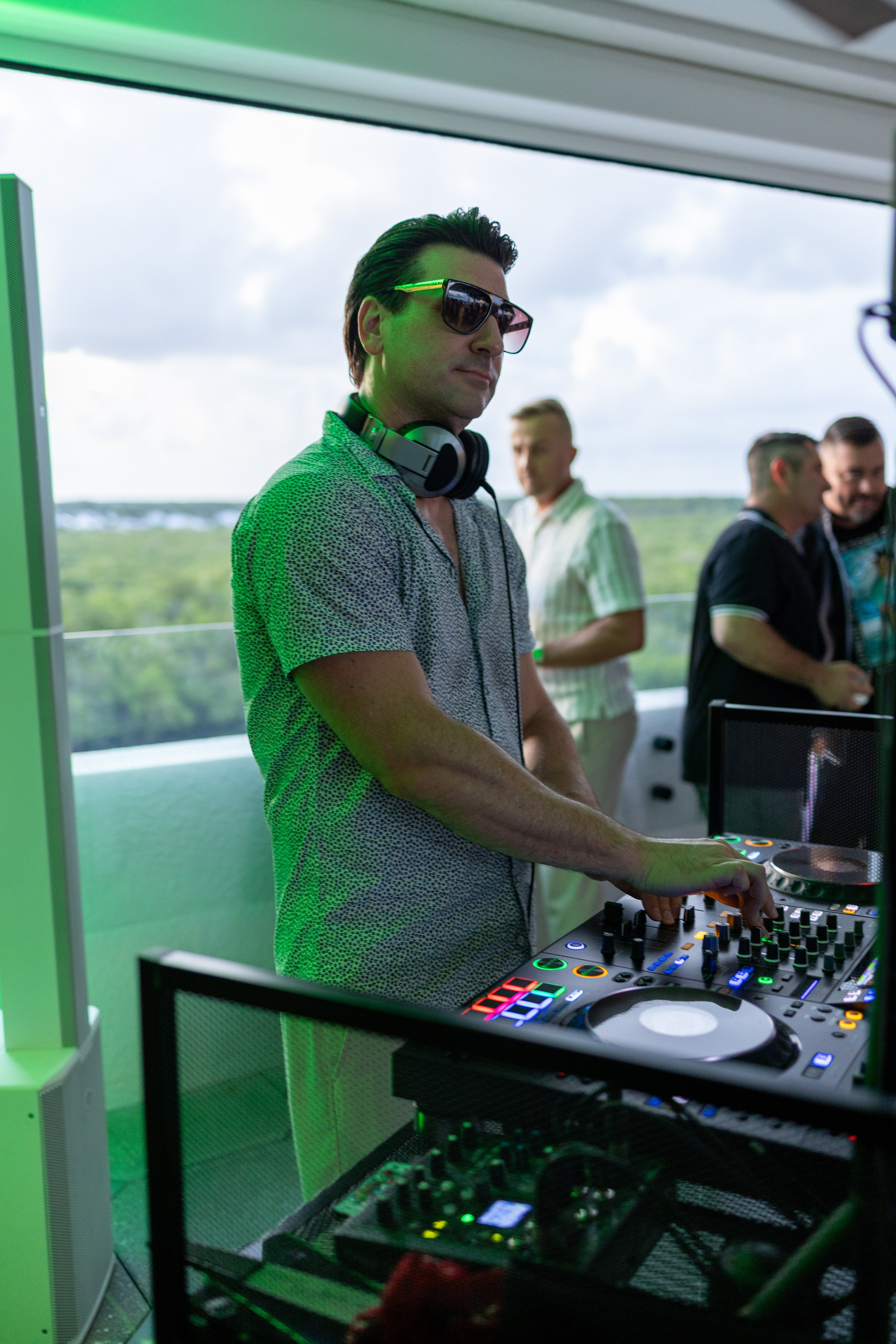 Luara Birthday at the Perry Hotel. Out and About 239