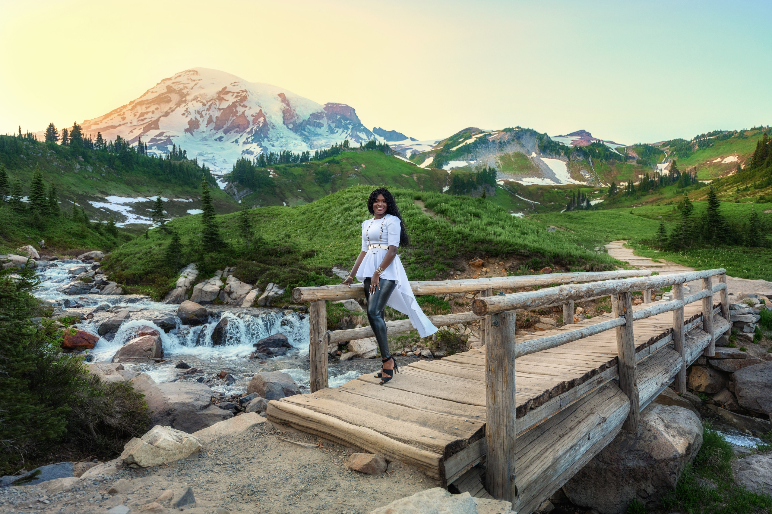 Carline and her family. Wedding & family photography in Seattle area. Helen Michelle photographer