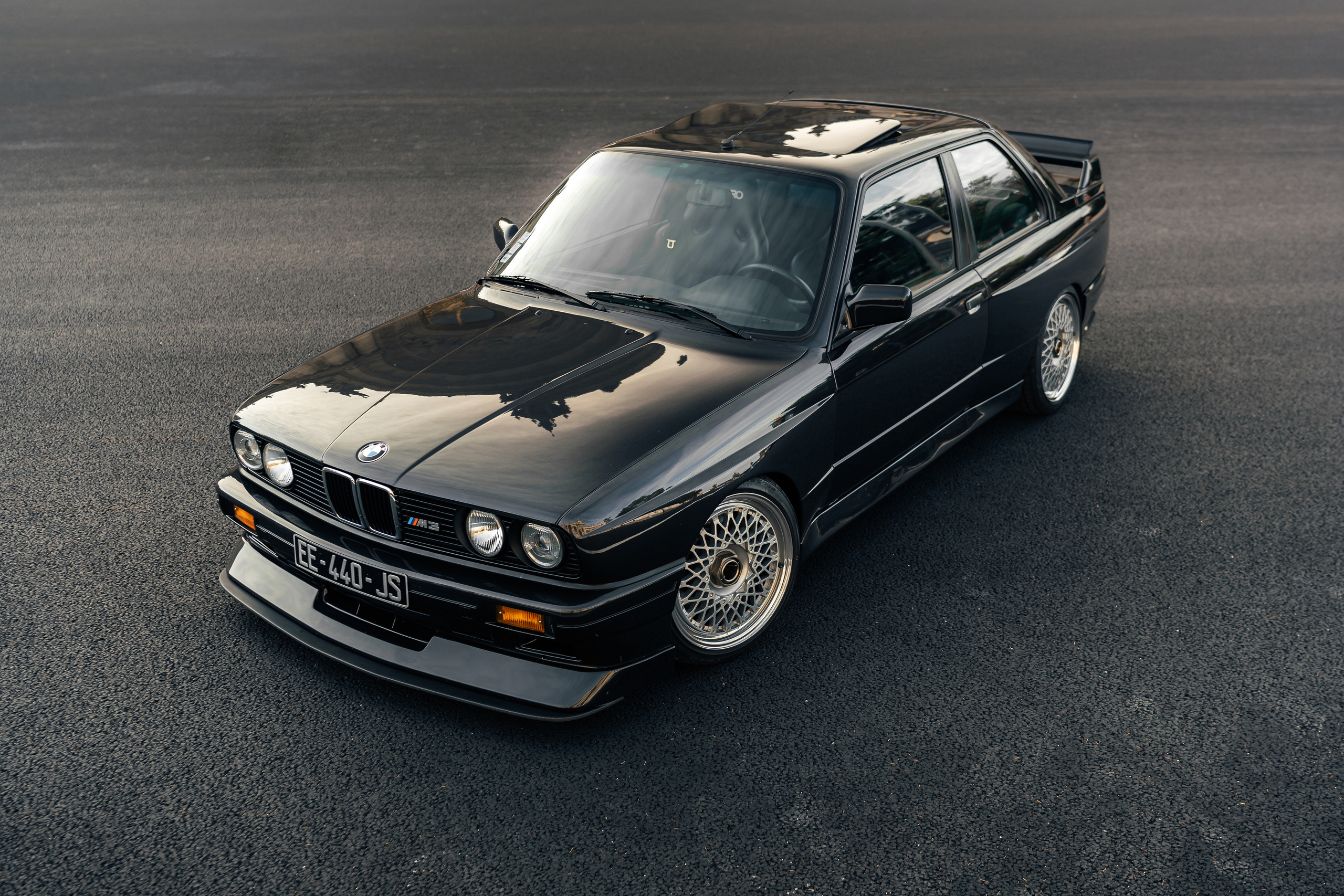 Two BMW M3 E30. Photographer in Paris — Vitalii Motruk