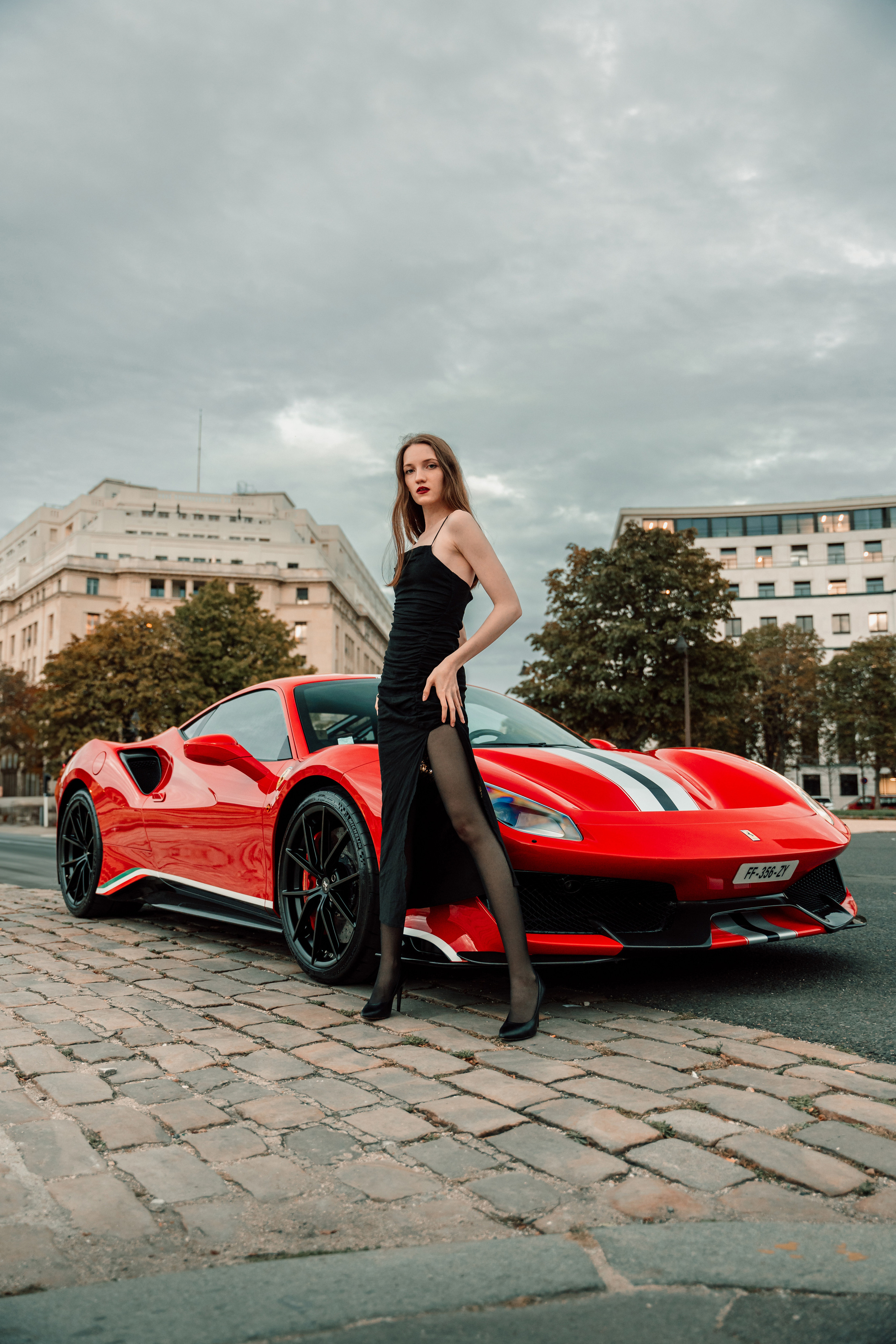 Kate x Ferrari 488 Pista. Photographer in Paris — Vitalii Motruk