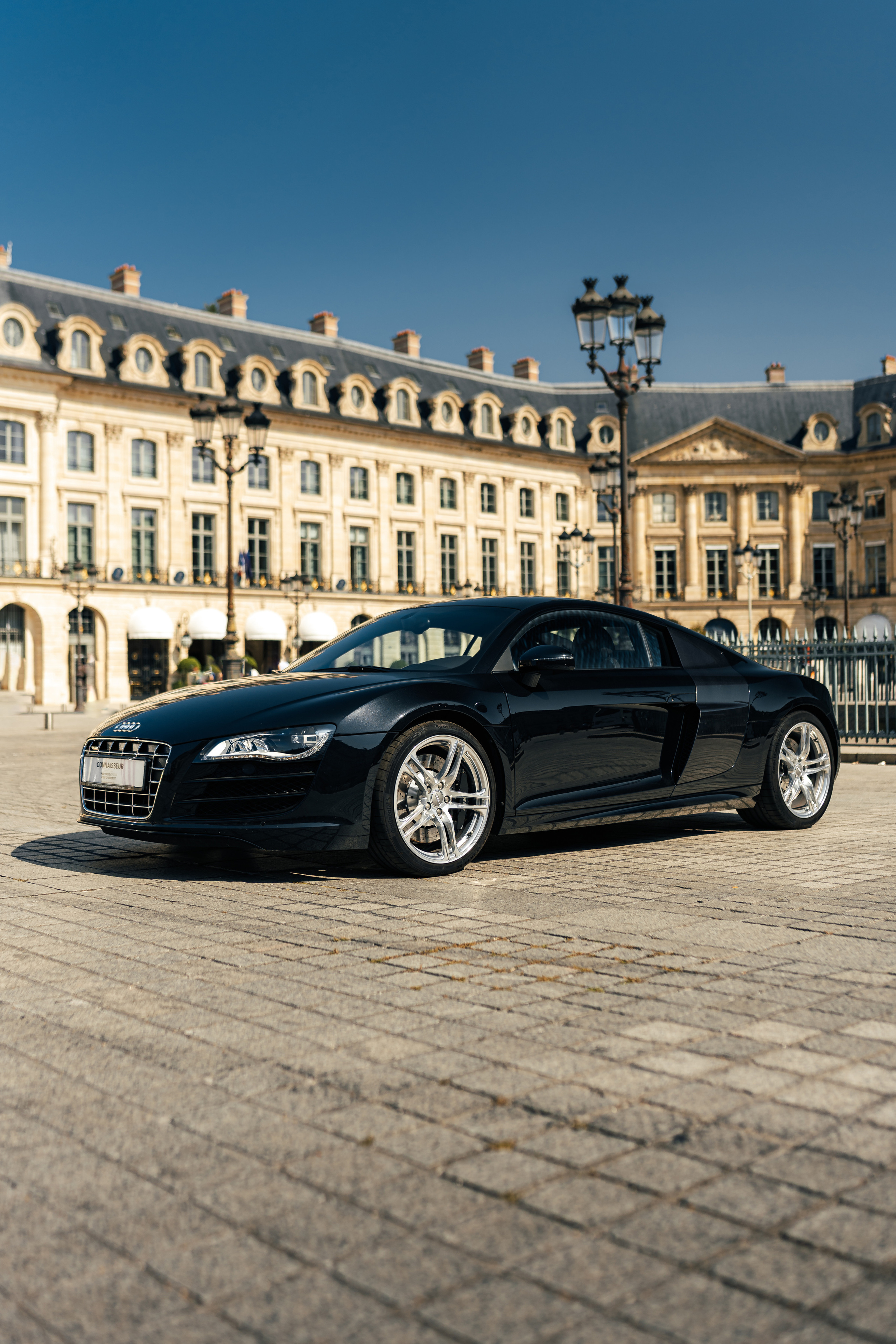 Audi R8 V10. Photographer in Paris — Vitalii Motruk
