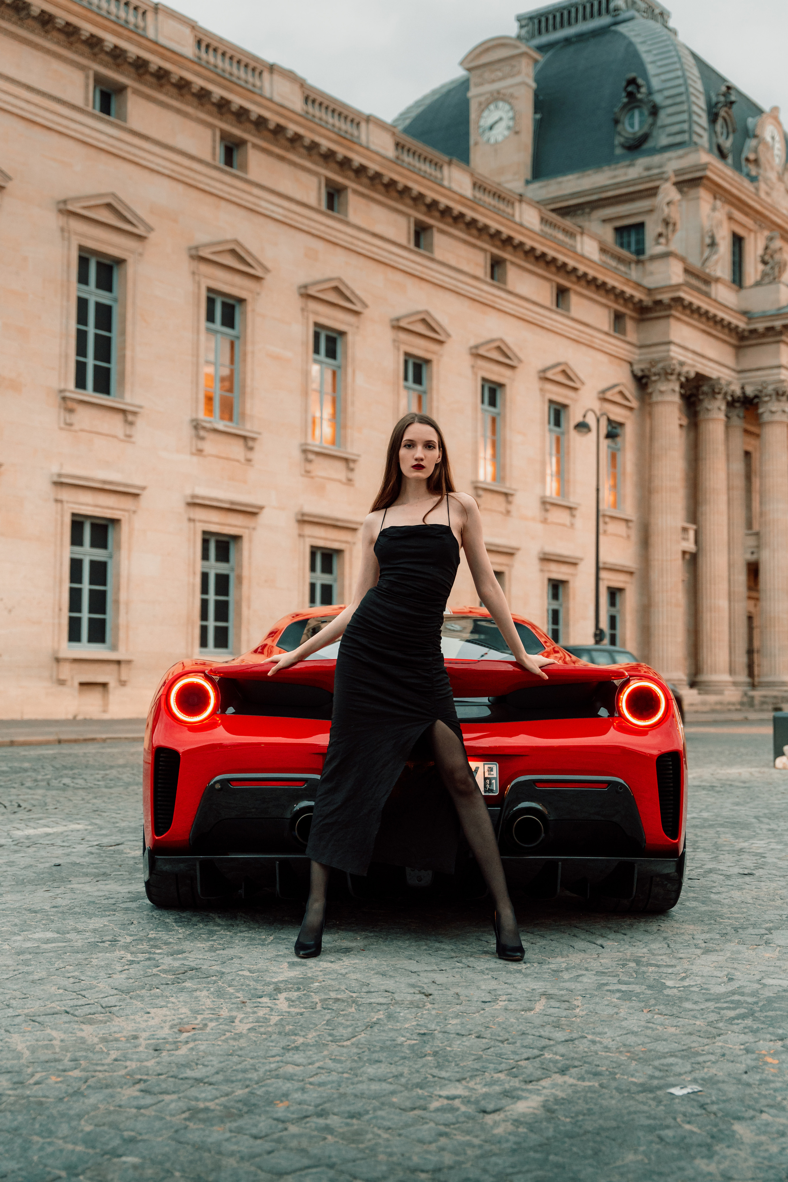 Kate x Ferrari 488 Pista. Photographer in Paris — Vitalii Motruk