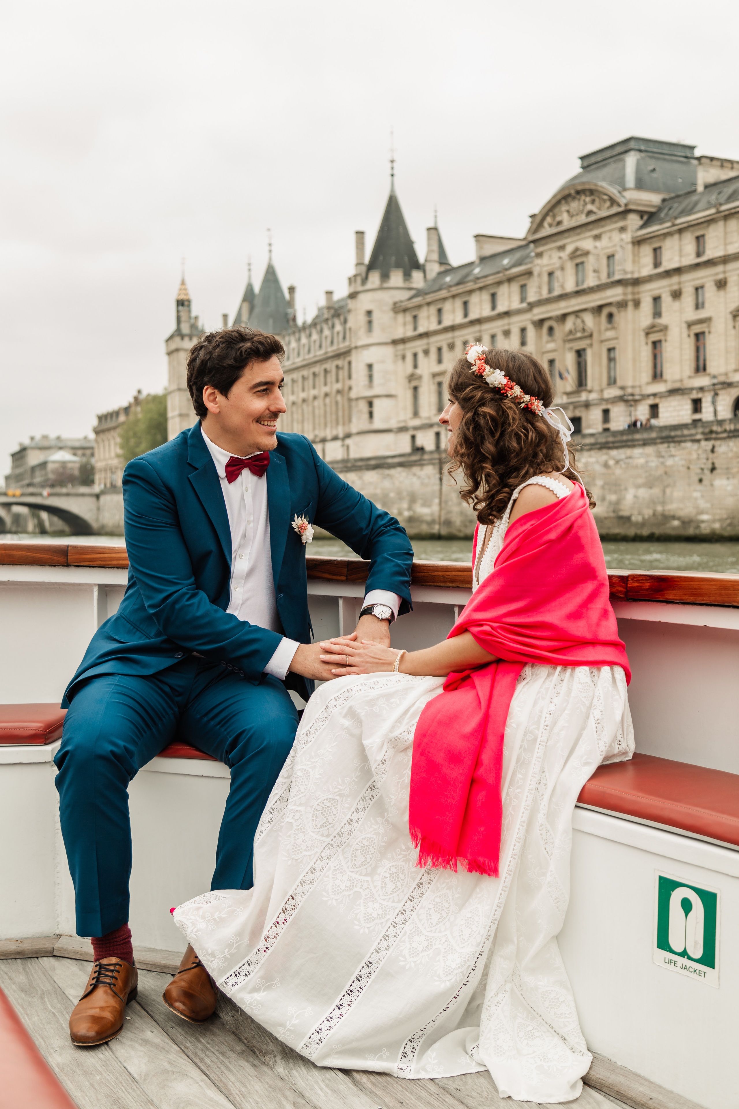 Manon et Guilhem. Photographe de voitures à Paris — Vitalii Motruk