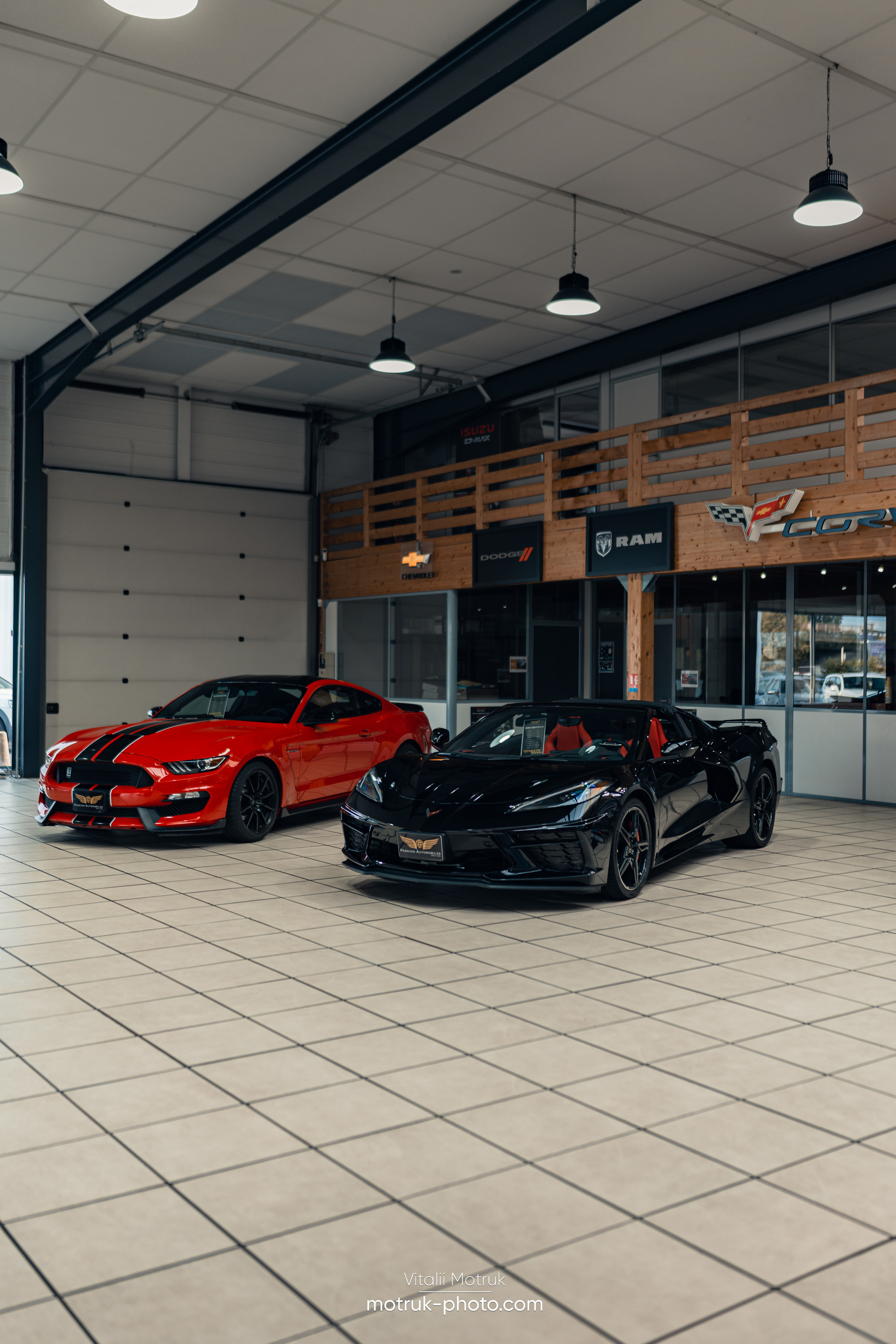 Rassemblement Passion Automobiles. Photographe de voitures à Paris — Vitalii Motruk