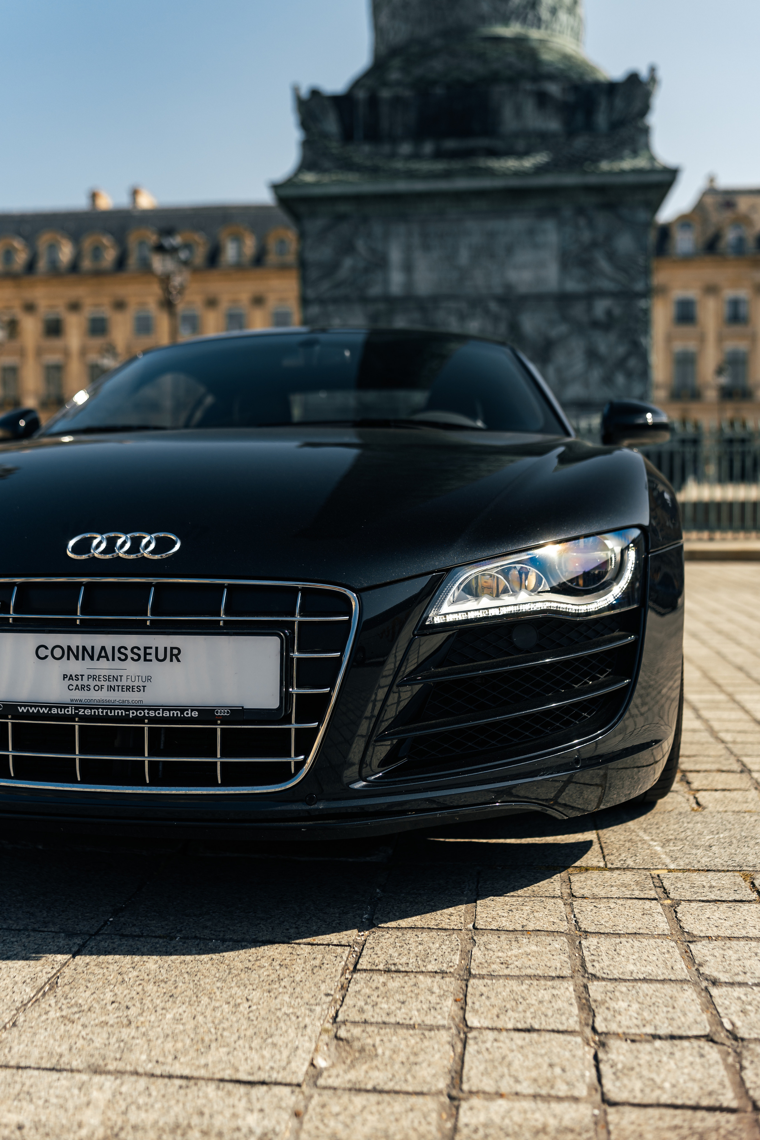 Audi R8 V10. Photographer in Paris — Vitalii Motruk