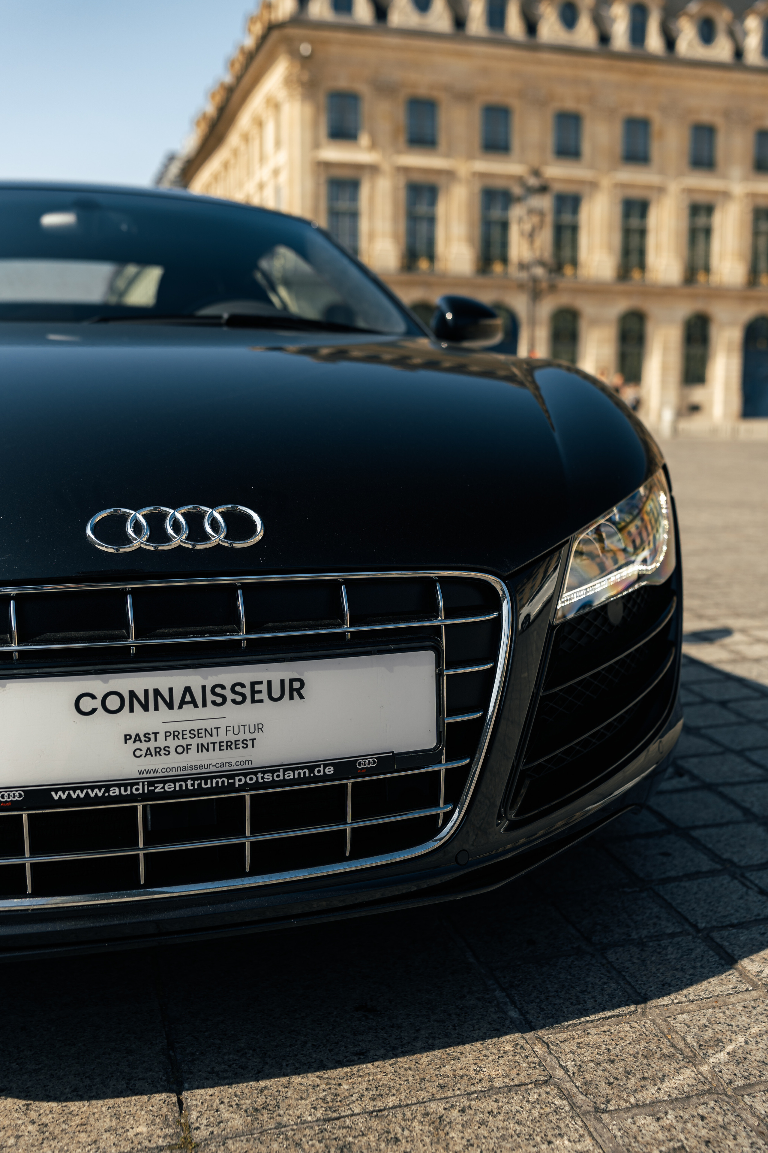 Audi R8 V10. Photographer in Paris — Vitalii Motruk