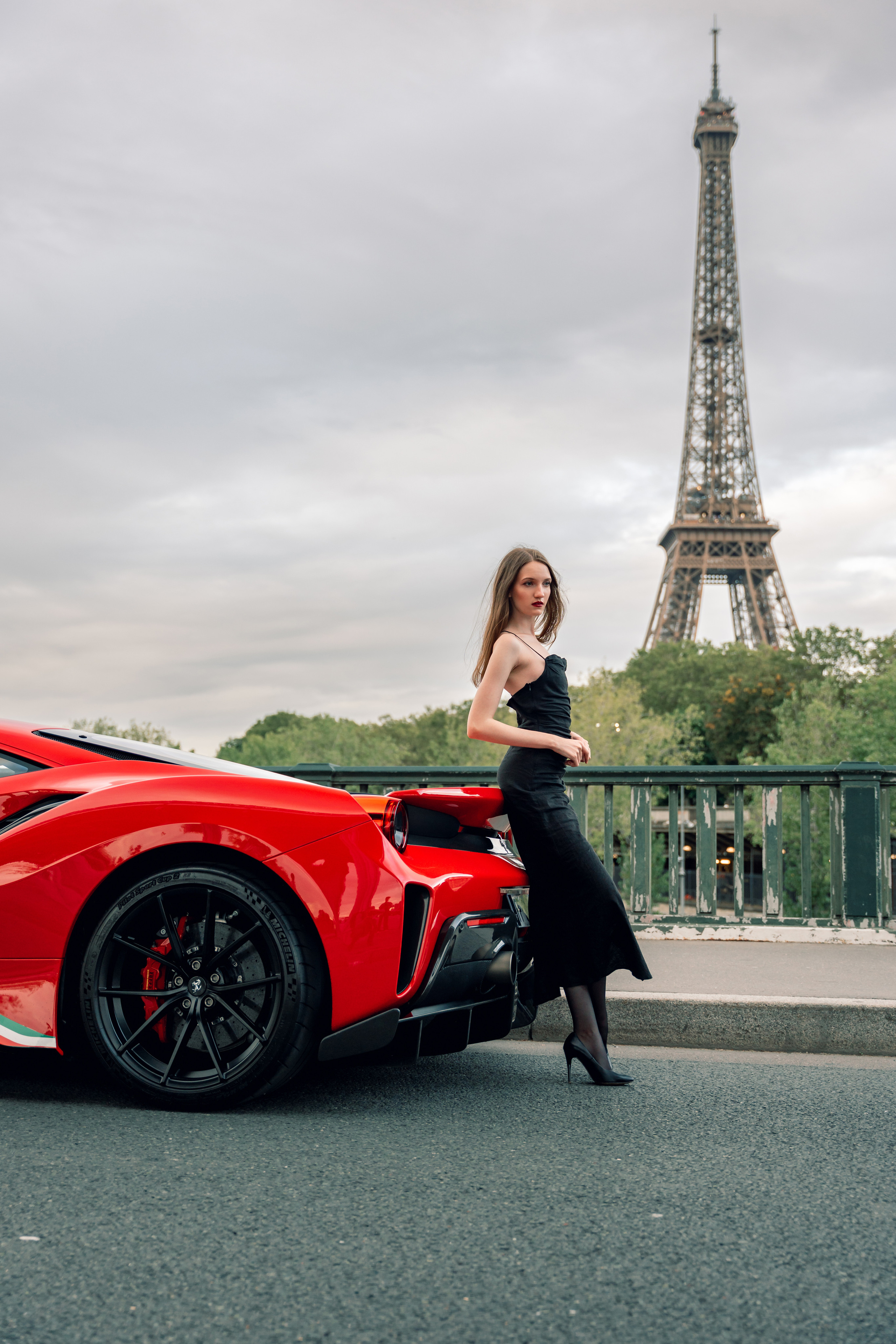 Kate x Ferrari 488 Pista. Photographer in Paris — Vitalii Motruk