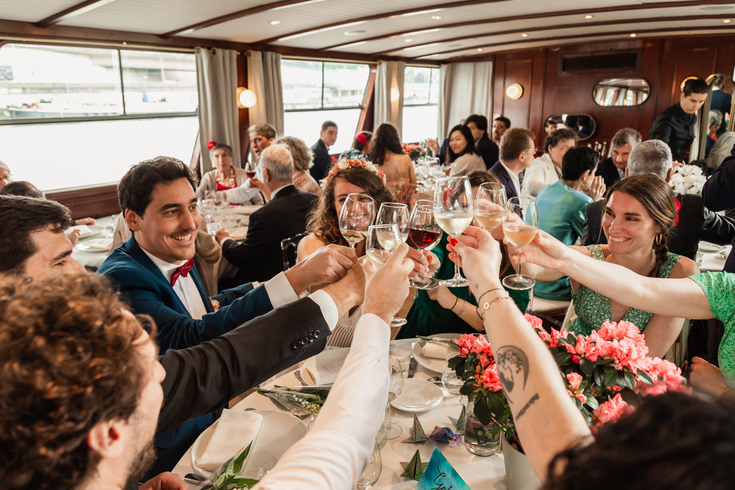 Manon et Guilhem. Photographe de voitures à Paris — Vitalii Motruk