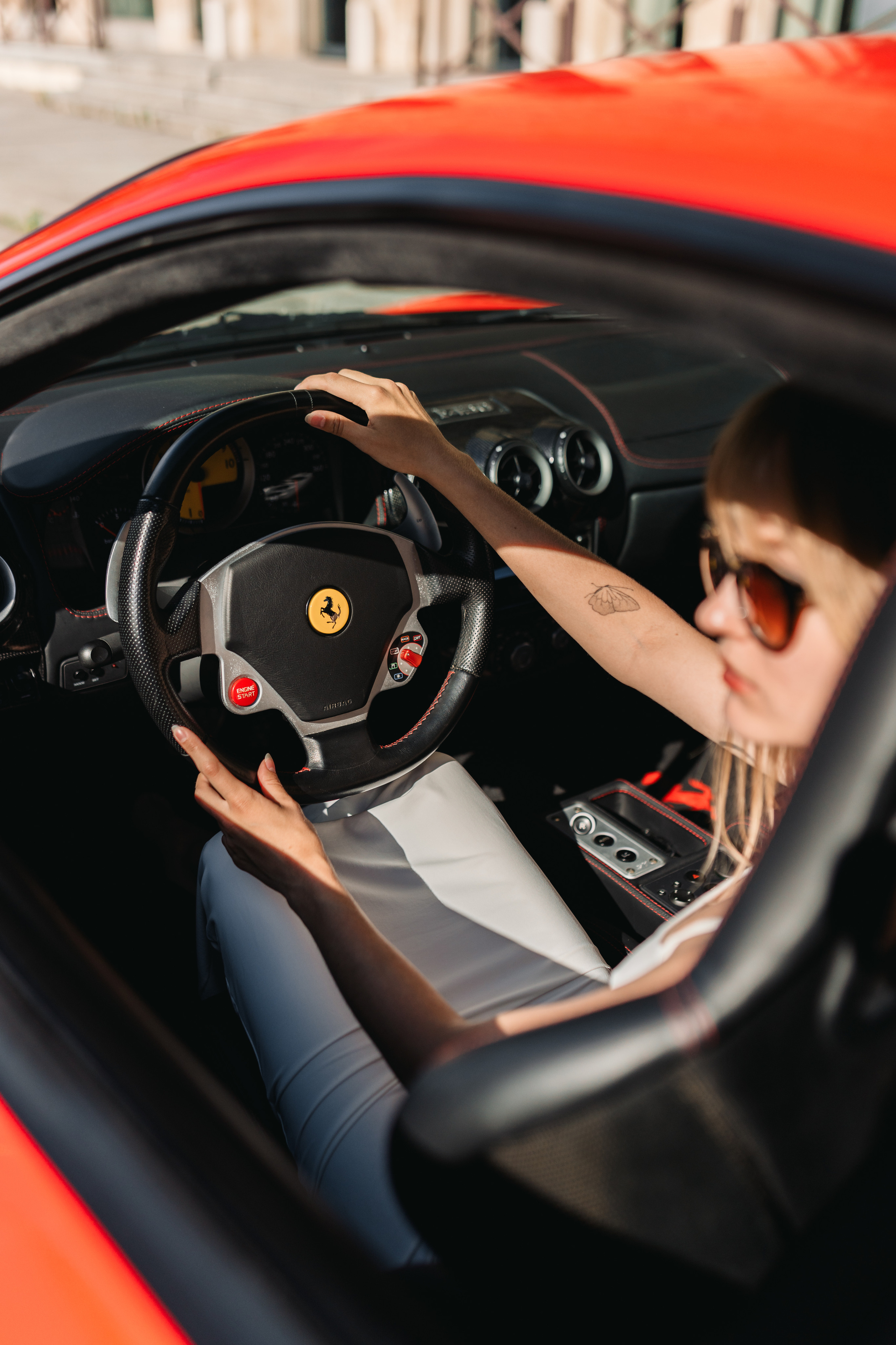 Polina x Ferrari F430. Photographer in Paris — Vitalii Motruk