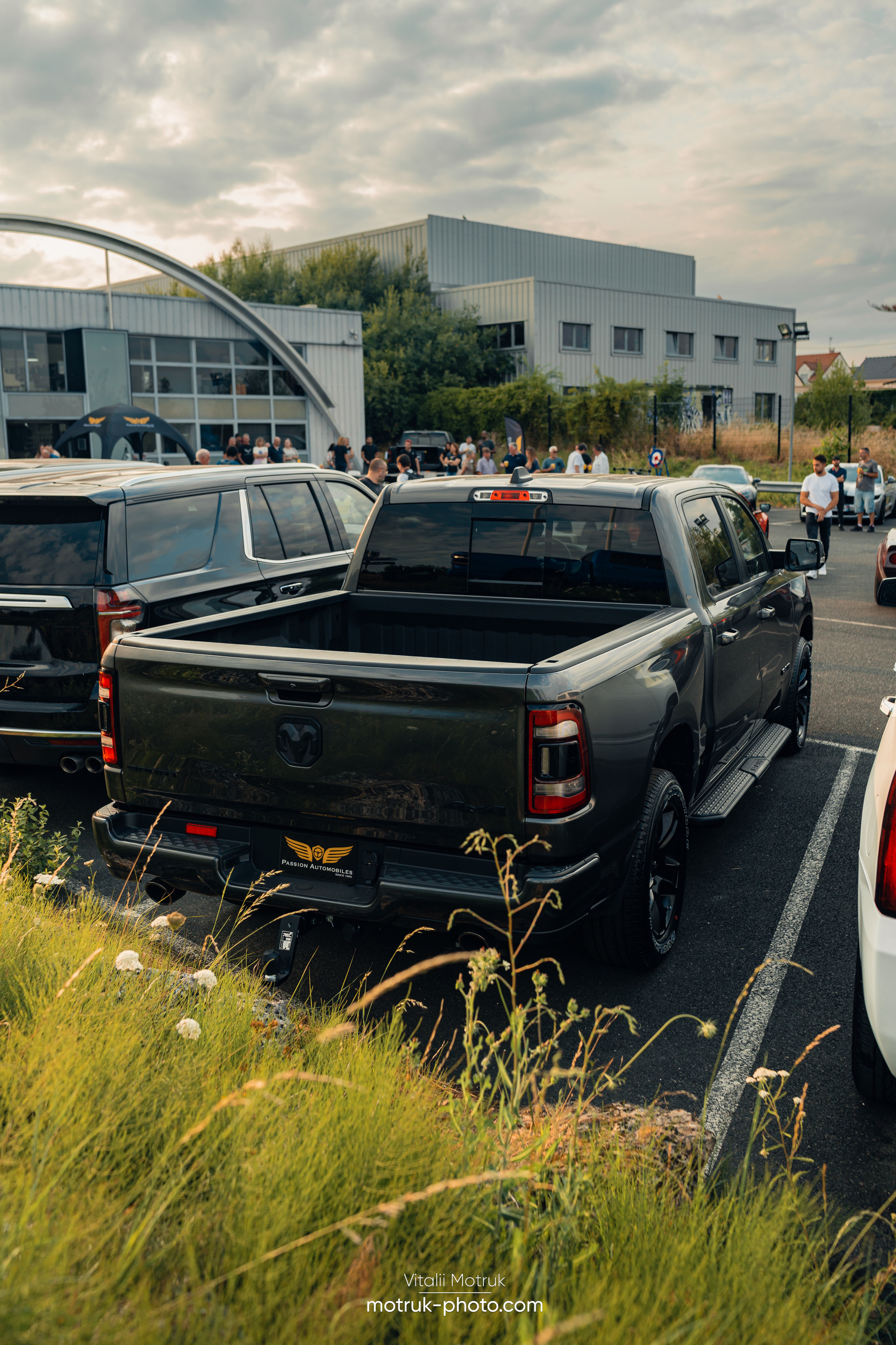 Rassemblement Passion Automobiles. Photographe de voitures à Paris — Vitalii Motruk