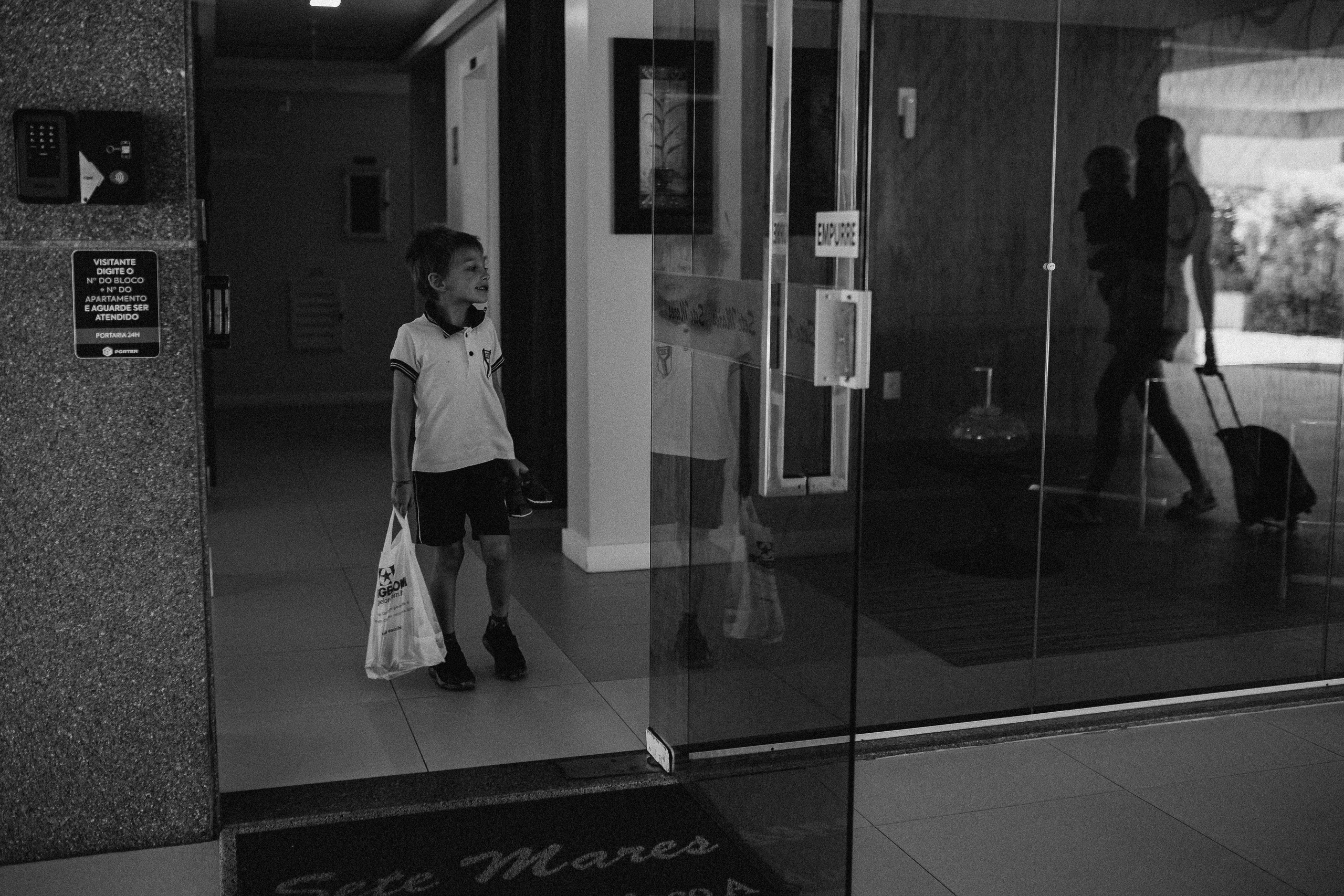 O cotidiano Russo no Solo Brasileiro. Fotografa de família e crianças em Florianópolis SC Daria Ermolaev