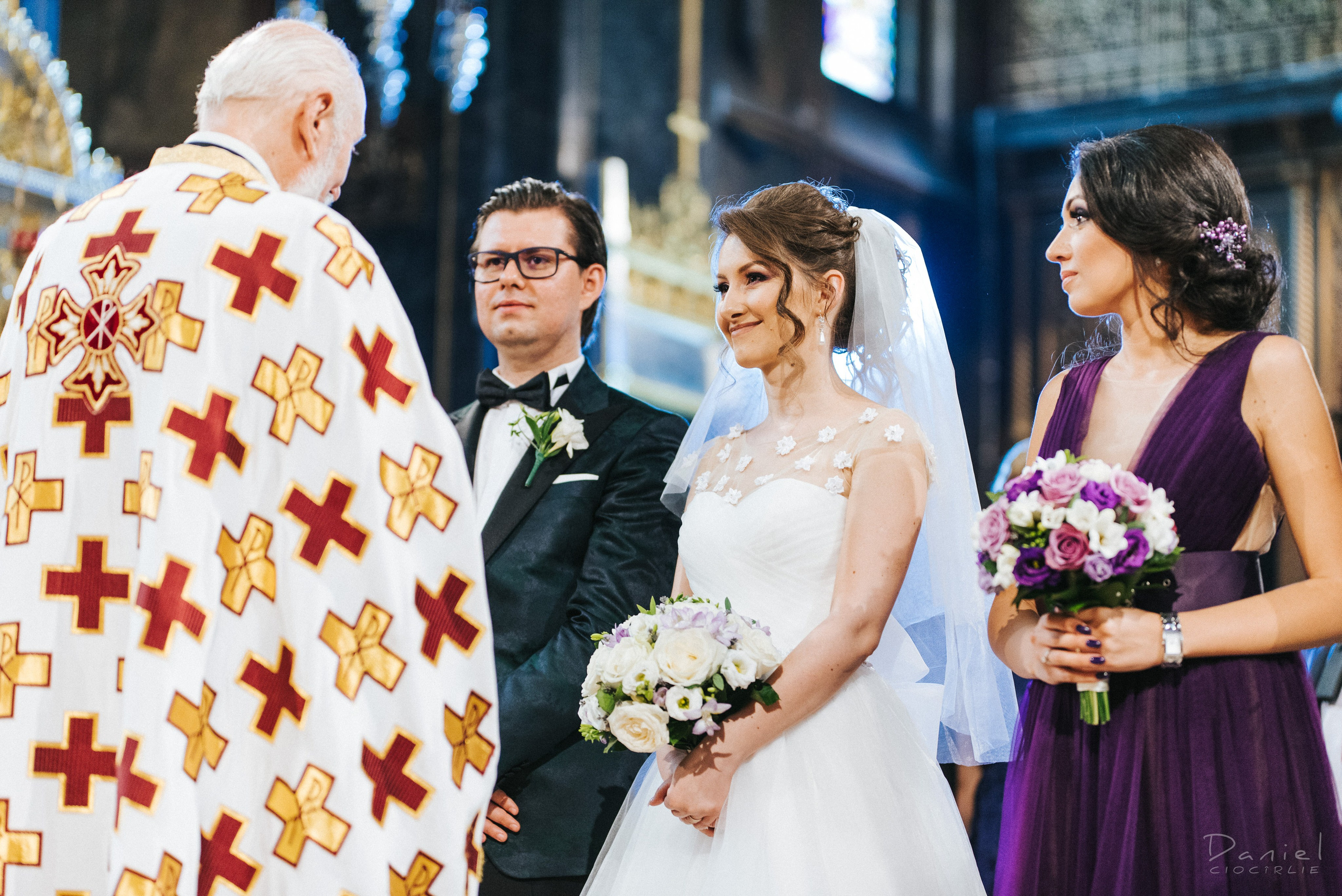 Daniel Cioc - Fotograf profesionist în București, specializat în evenimente, nunta, botez, corporate, portret și boudoir