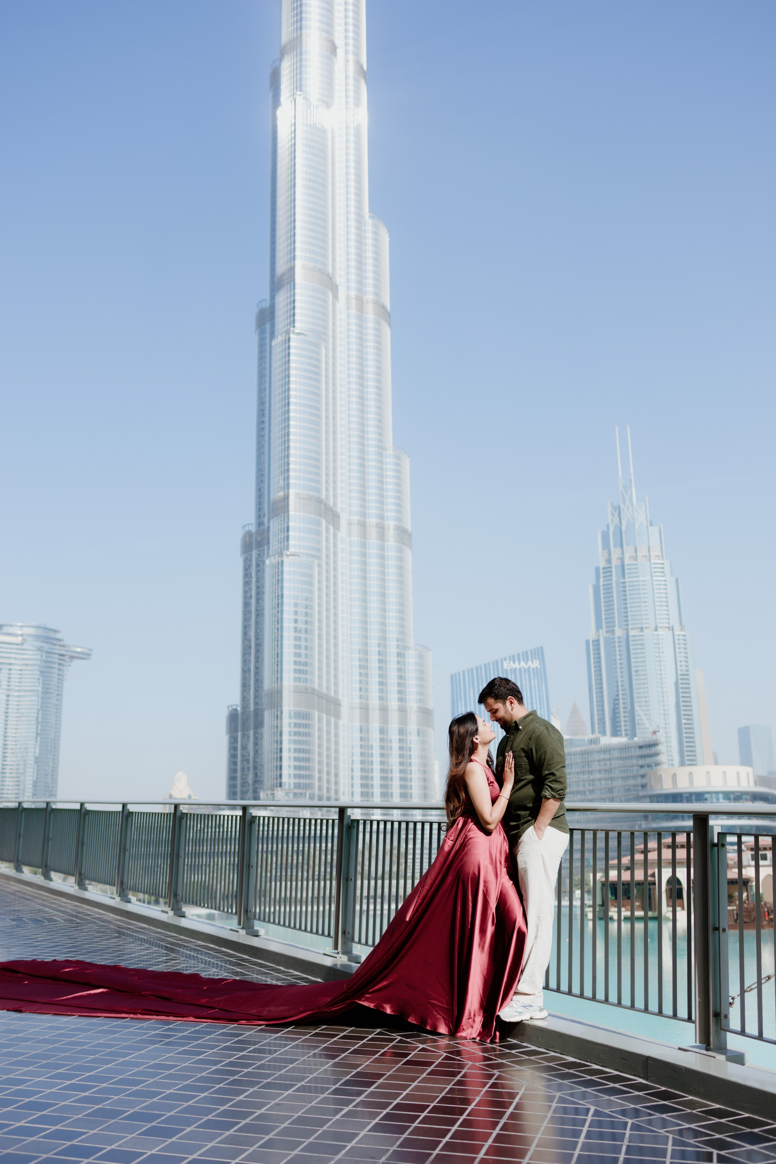 COUPLE SESSIONS. Love Emotions Weddings