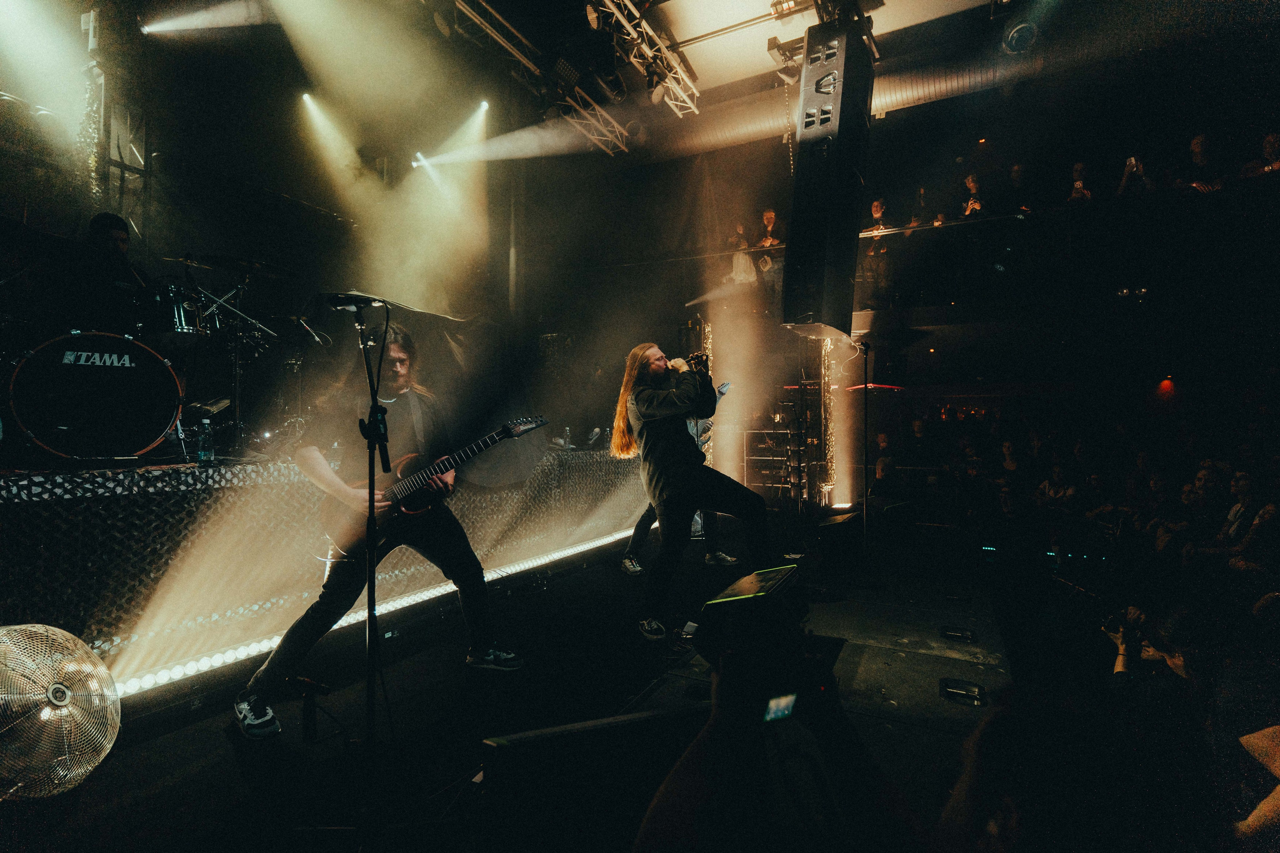 Currents. Concert and portrait photographer in Prague