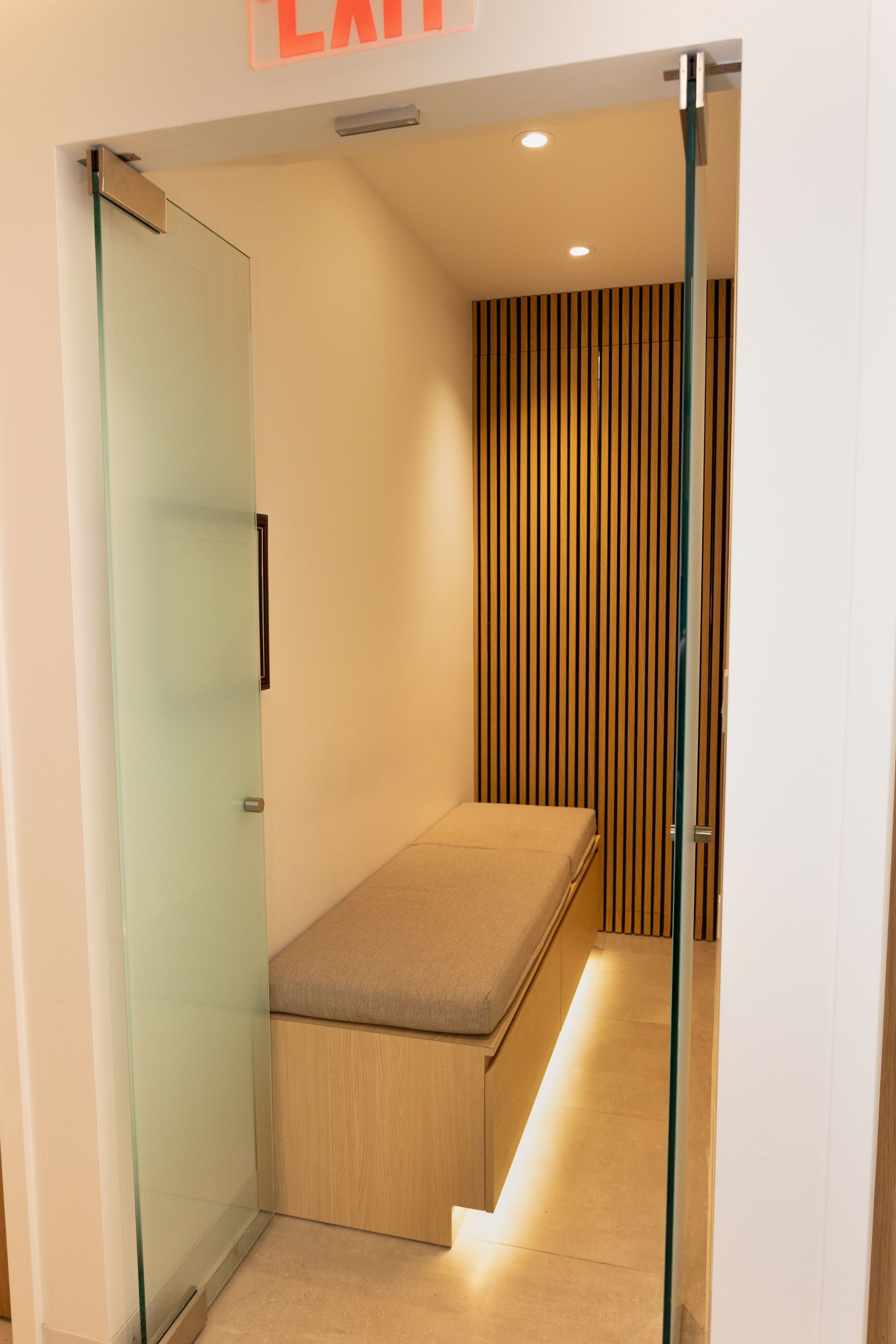 Manhattan Medical Clinic. Family, lifestyle, and commercial photography in New York and New Jersey