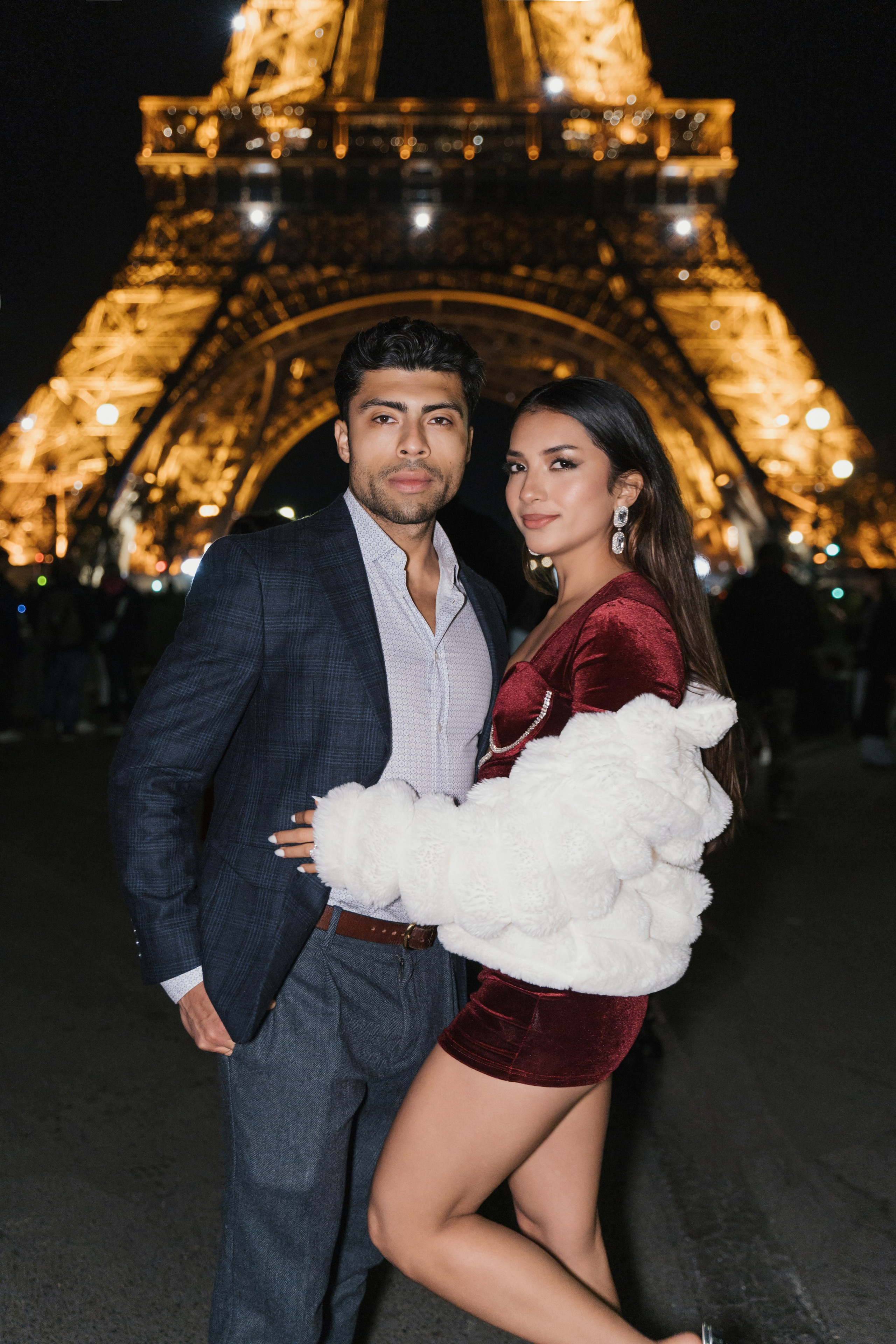 Night time. Photographer in Paris Yulia Shkadina | Couples, engagement, pre-wedding, individual photo-shoots in Paris at the best locations