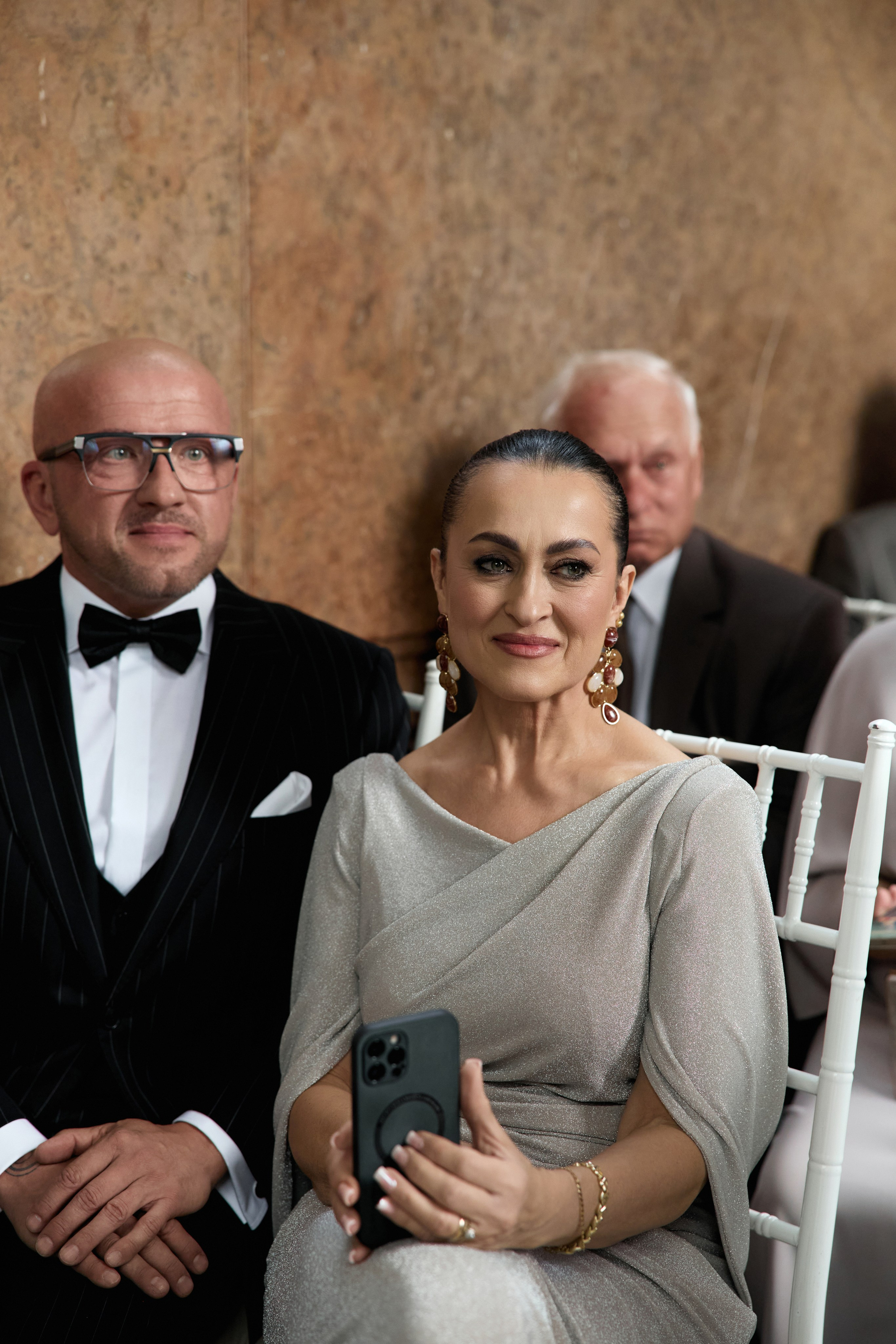 Wiktoria & Kacper. Pałac Goetz. Fotograf ślubny i rodzinny w Krakowie Yana Klymova