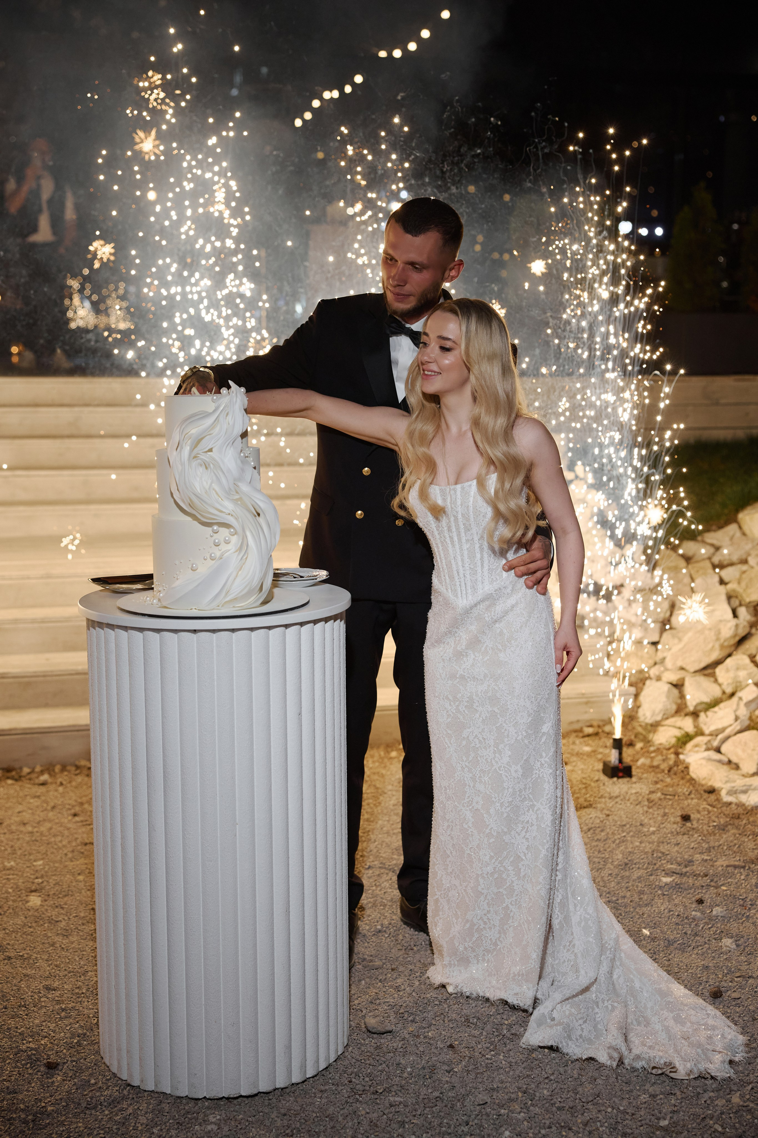 Natalia & Roman. Dworek przy lesie. Fotograf ślubny i rodzinny w Krakowie Yana Klymova