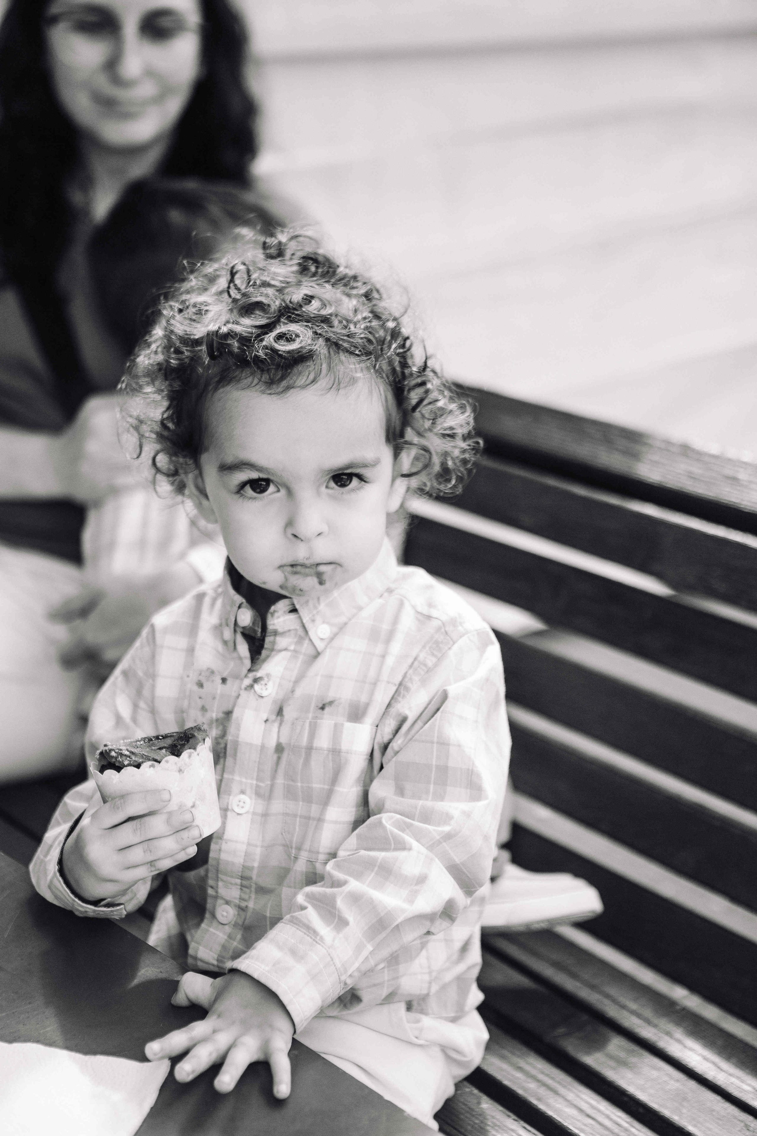 BRITH MILA IN THE SMALL SYNAGOGUE. PHOTOGRAPHER IN ISRAEL