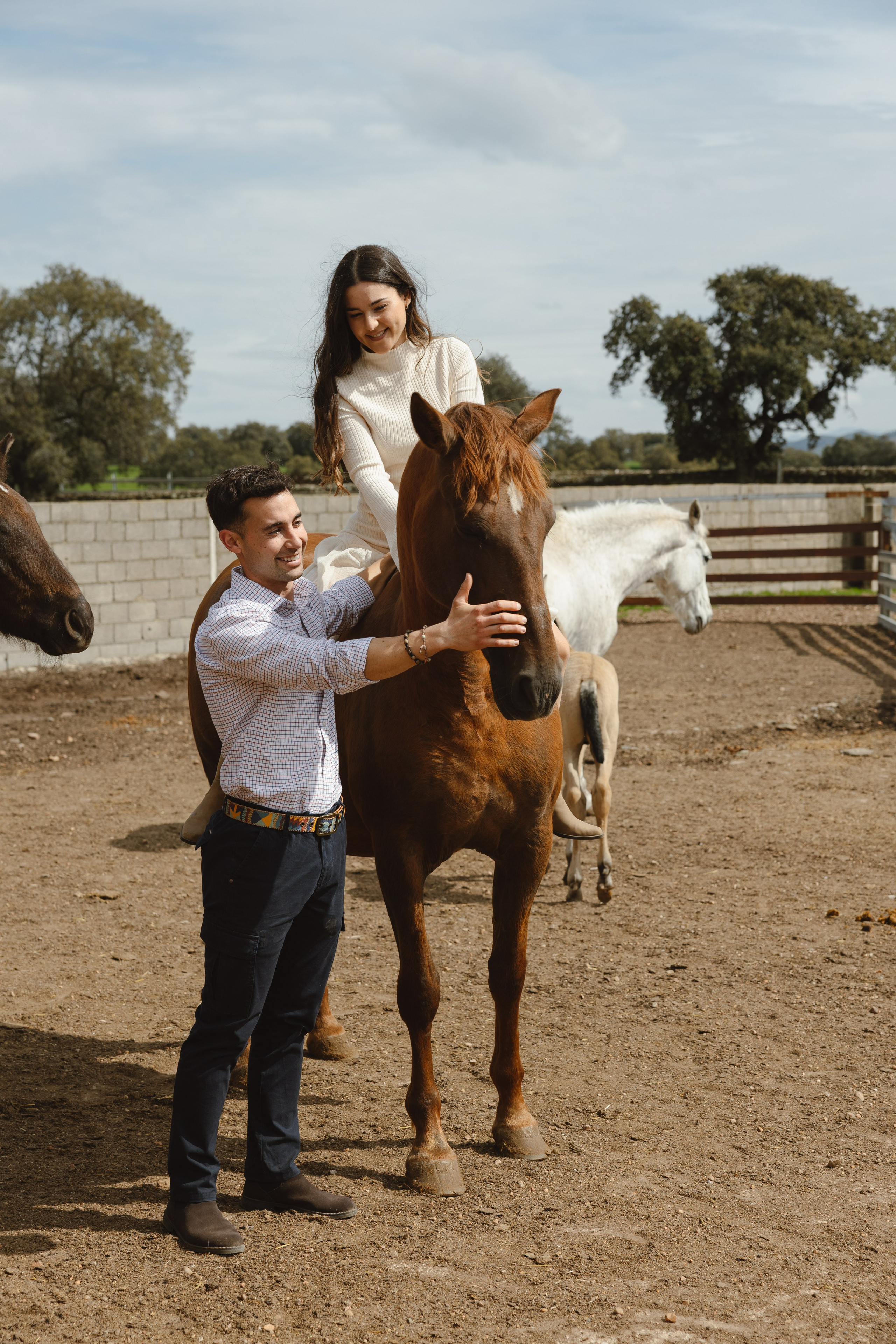 PREBODA EN UNA GANADERÍA DE TOROS. Fotógrafo y Videógrafo de bodas y eventos