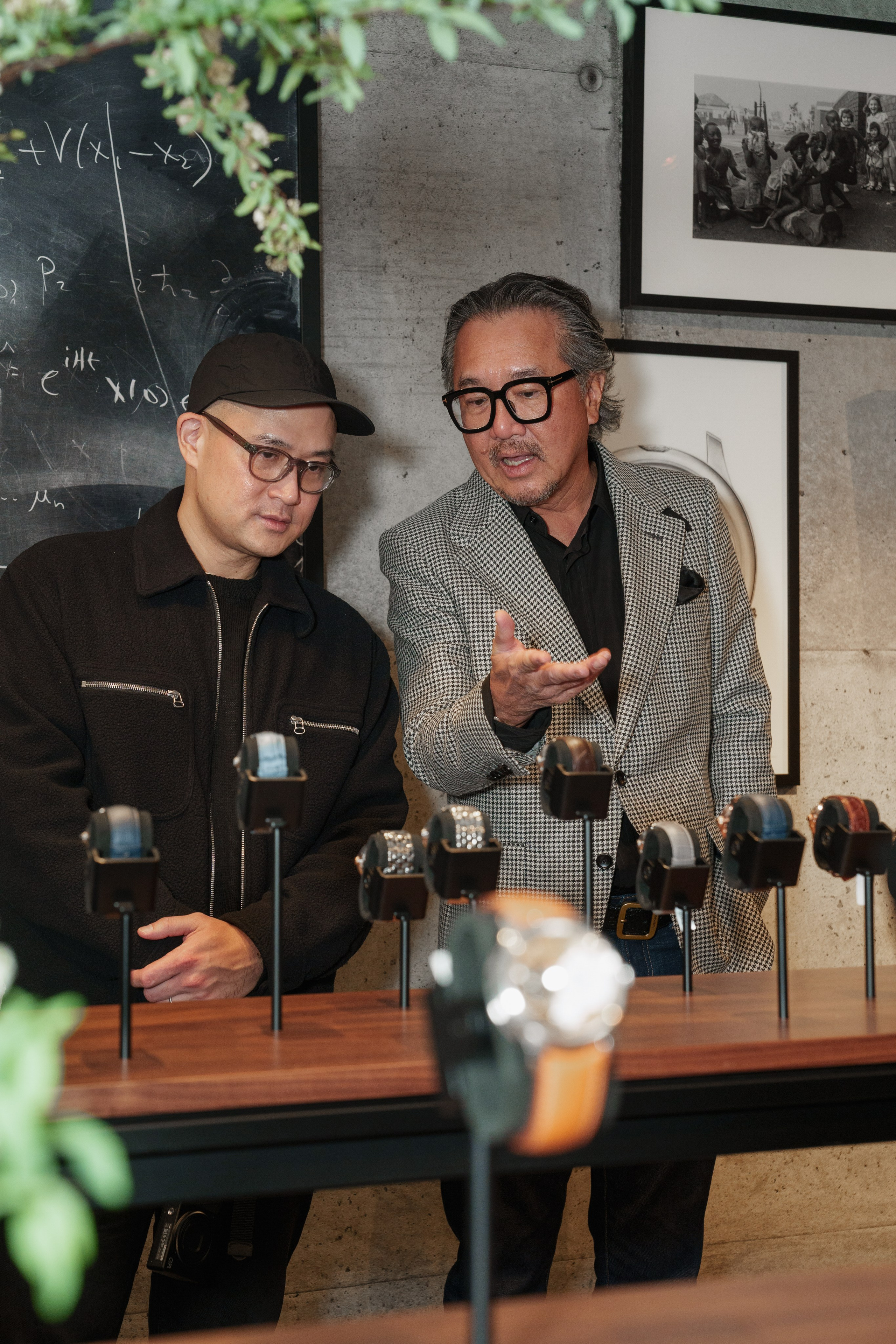 WATCHBOX. ФОТОГРАФ В ГОНКОНГЕ (СВАДЬБЫ, FASHION, СЕМЕЙНЫЕ, МЕРОПРИЯТИЯ, ФОТОПРОГУЛКИ)